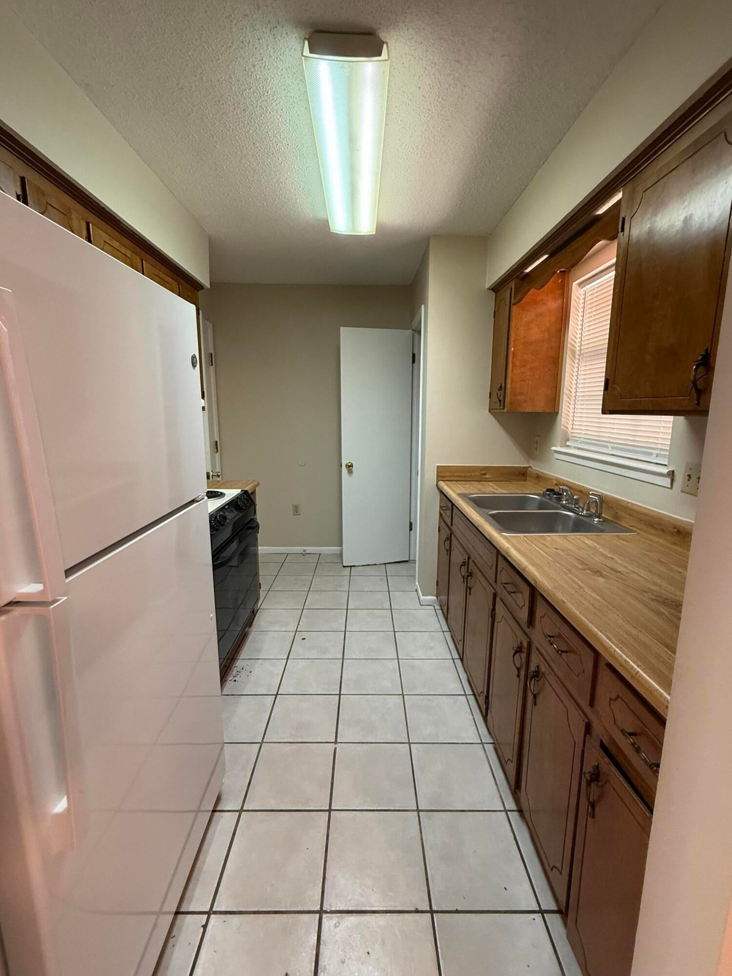 CRESCENT HEIGHTS - Residential