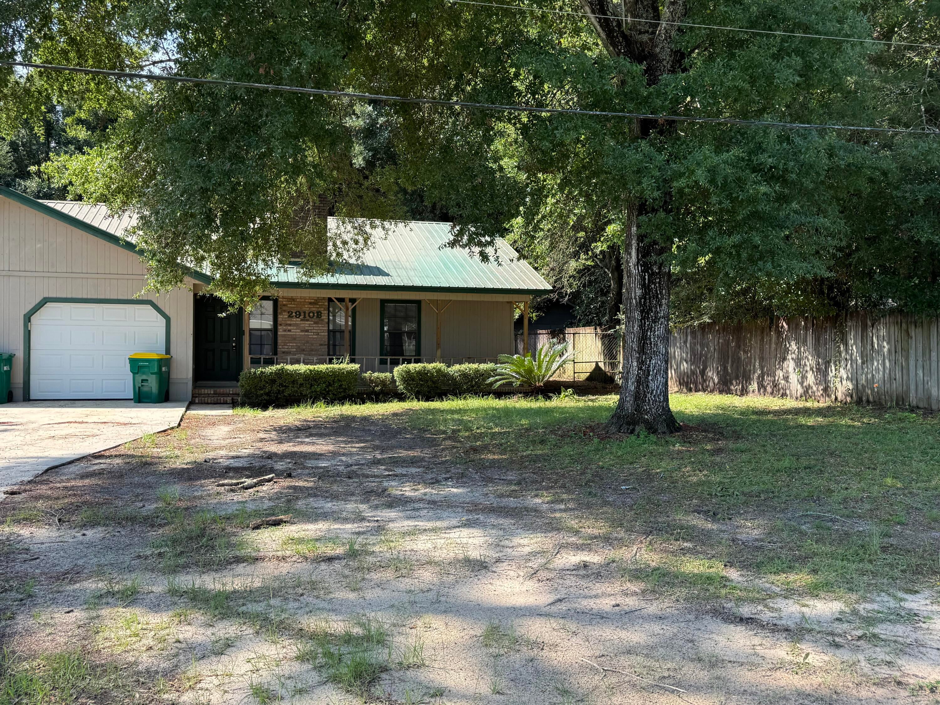 CRESCENT HEIGHTS - Residential