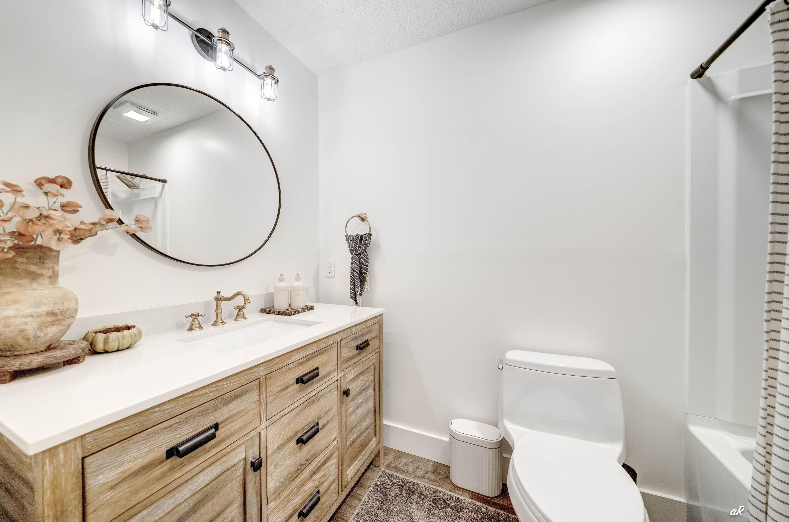 VENETIAN VILLA 1ST ADDN - Residential