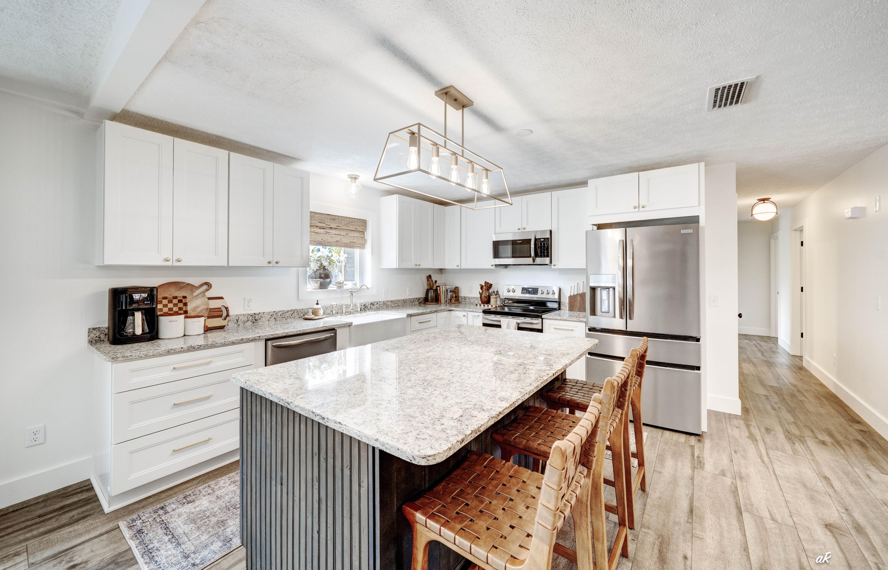 VENETIAN VILLA 1ST ADDN - Residential