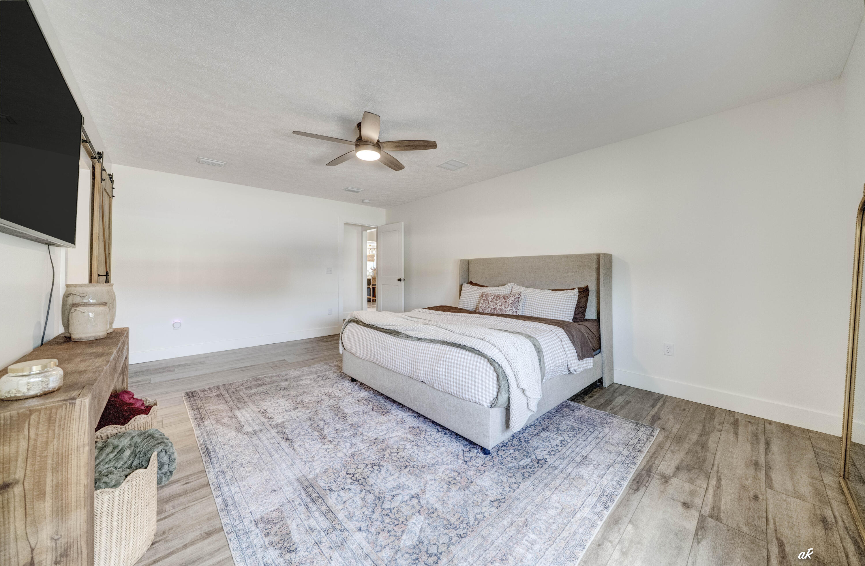 VENETIAN VILLA 1ST ADDN - Residential