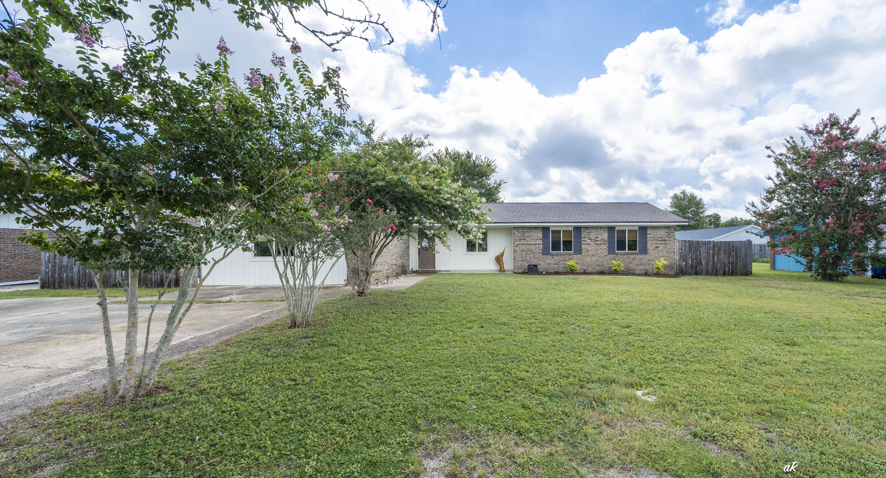 VENETIAN VILLA 1ST ADDN - Residential