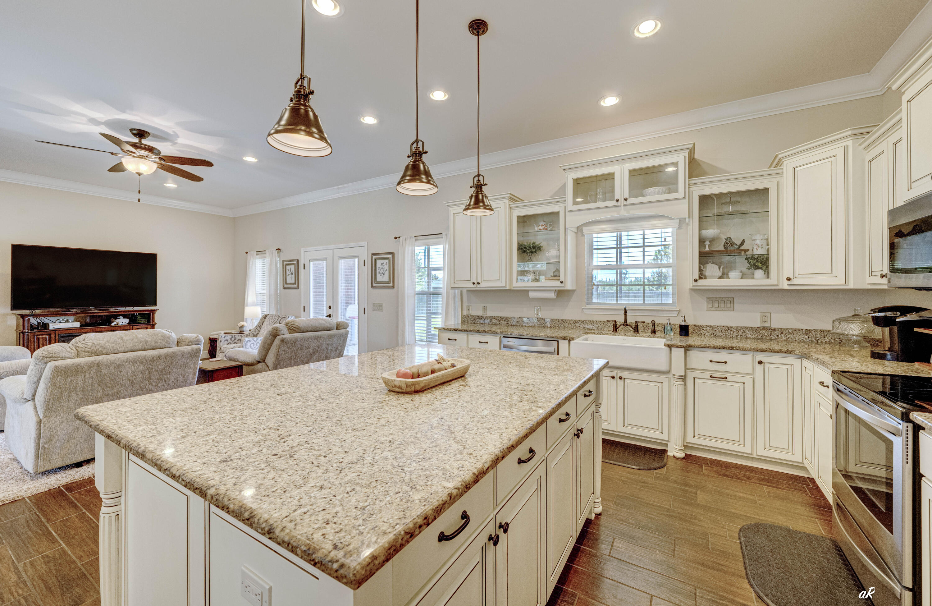 HIGHPOINT - Residential