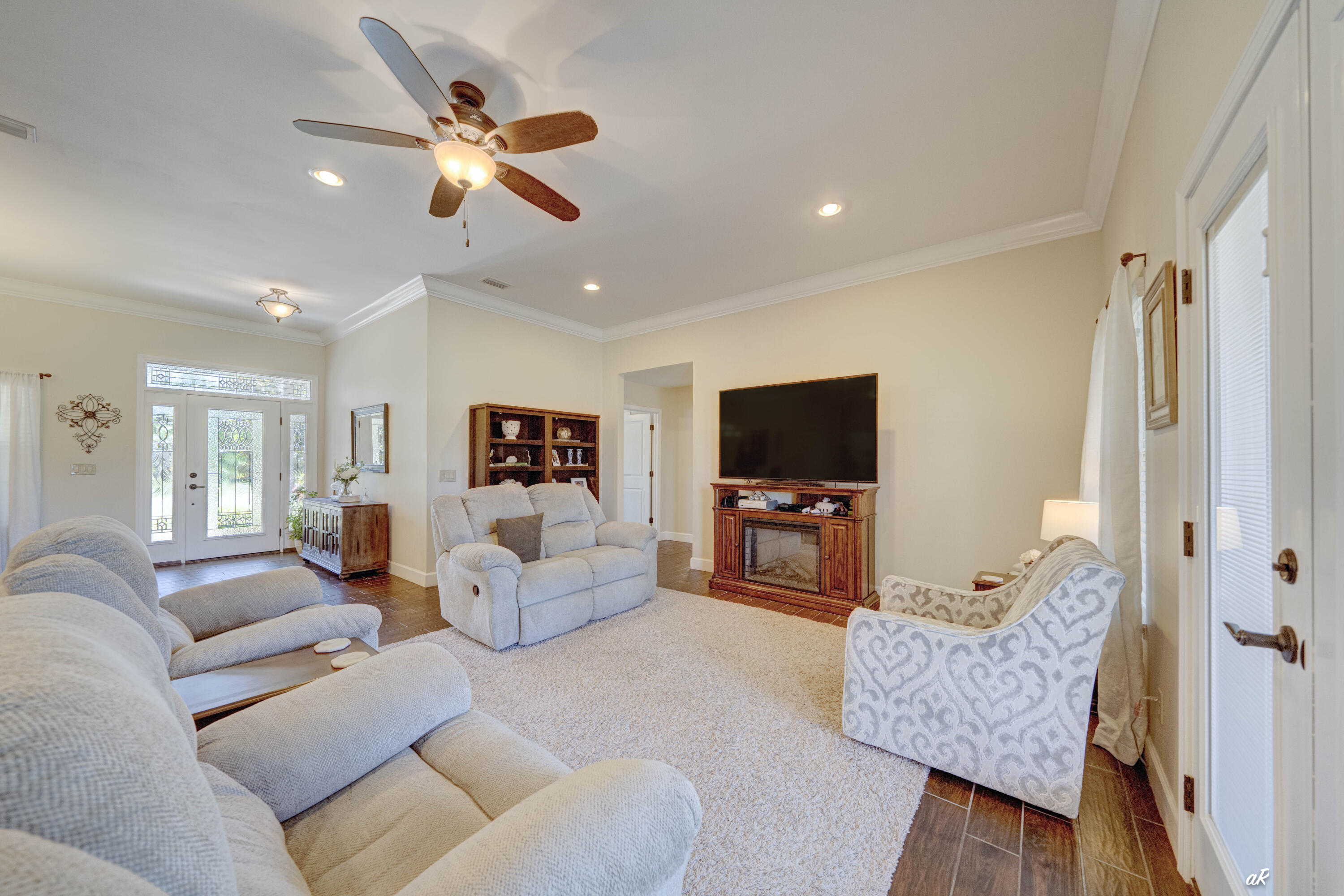 HIGHPOINT - Residential