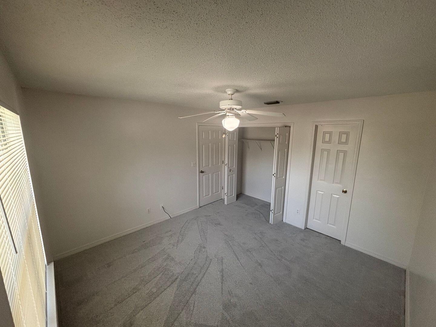 FLOROSA DEL MAR - Residential Lease