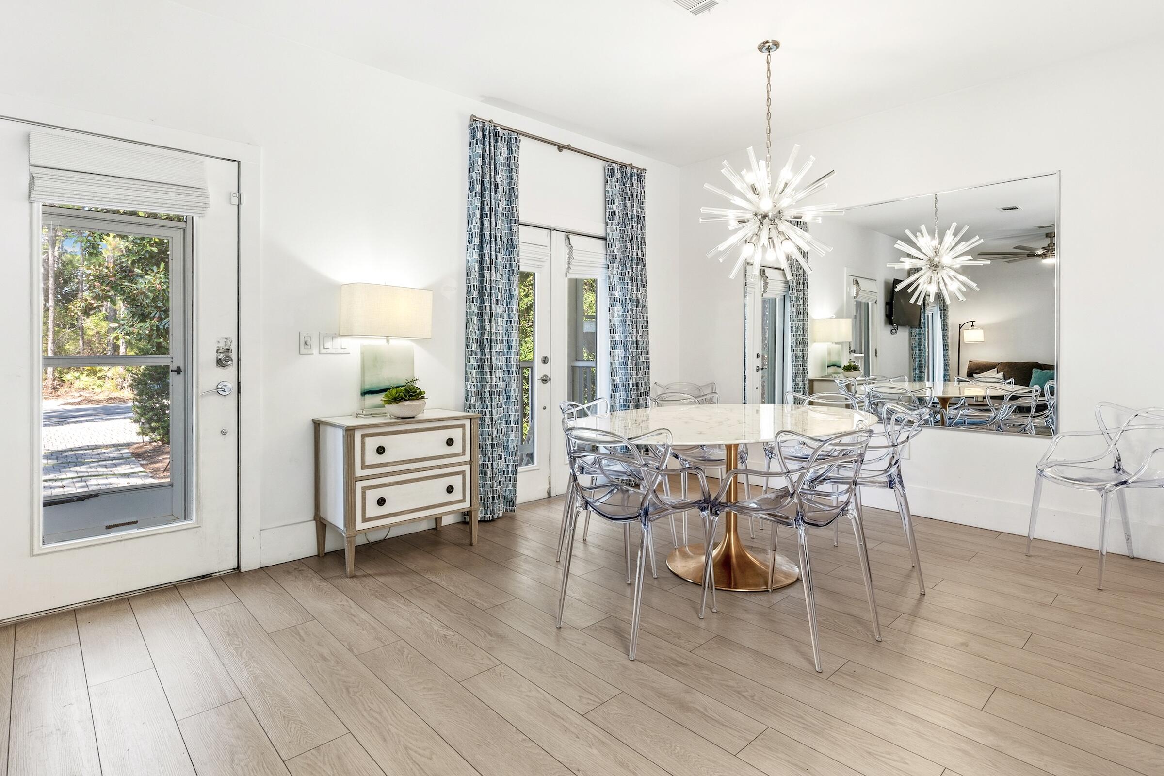 GULF SHORE MANOR - Residential