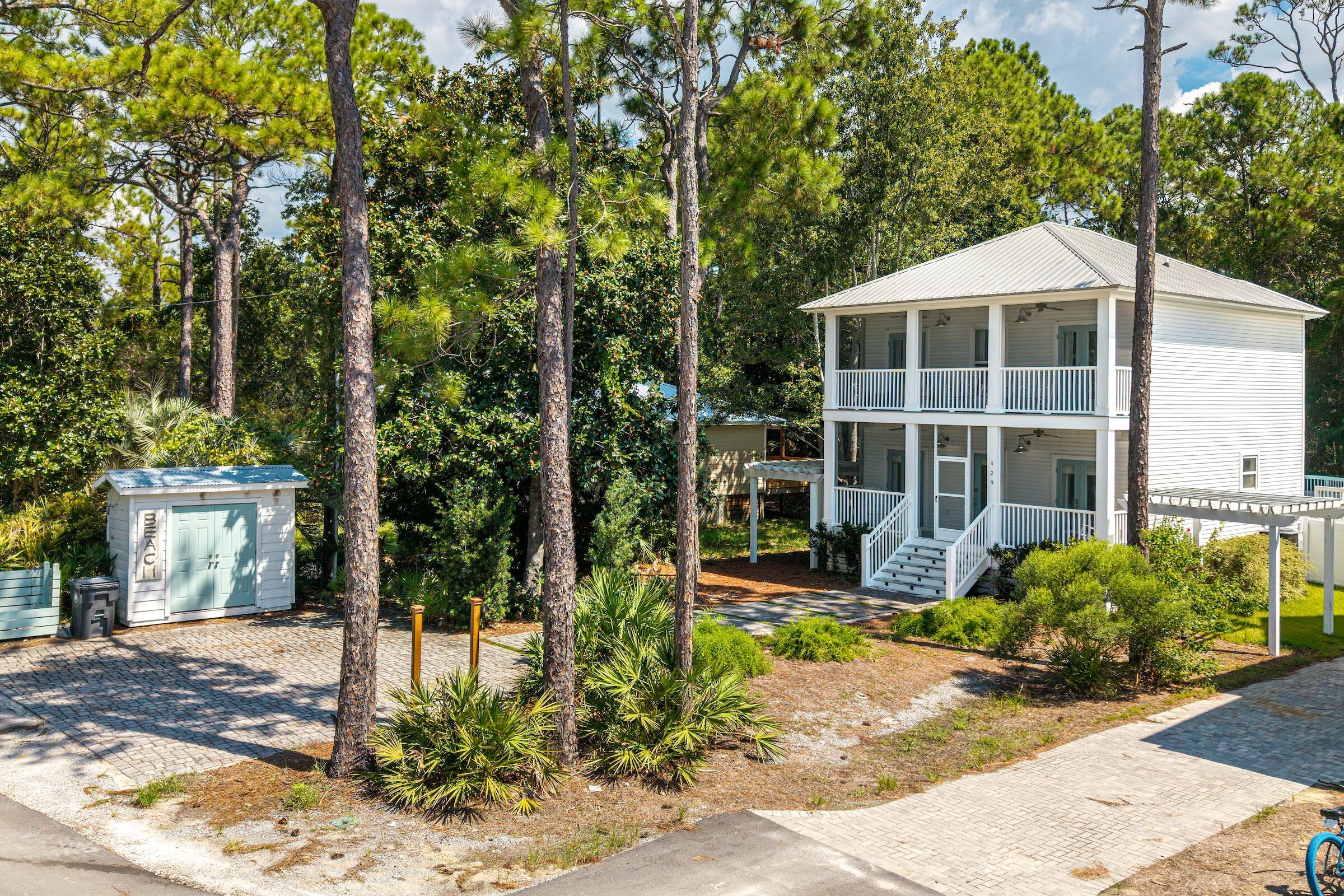 GULF SHORE MANOR - Residential