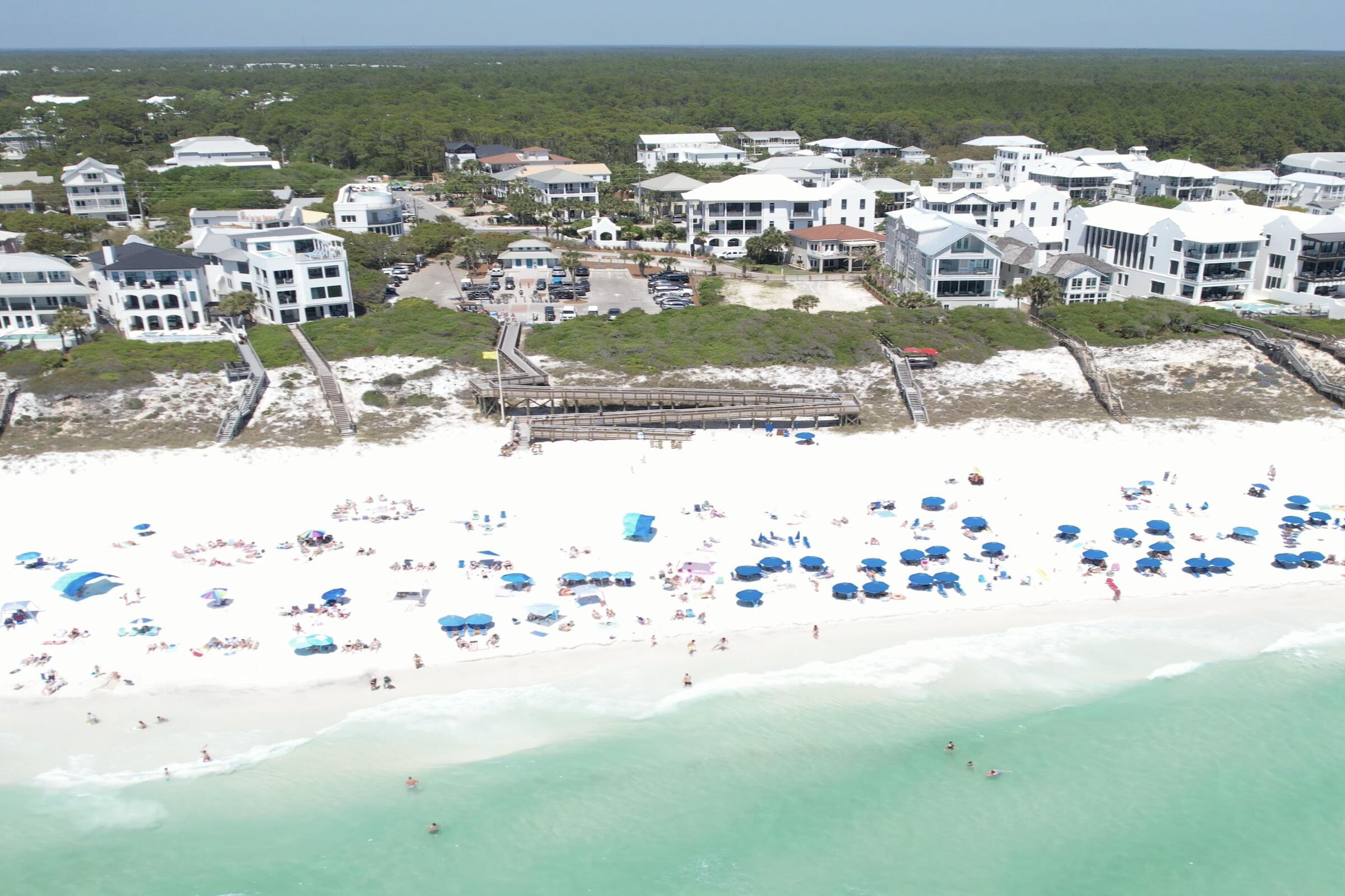 GULF SHORE MANOR - Residential