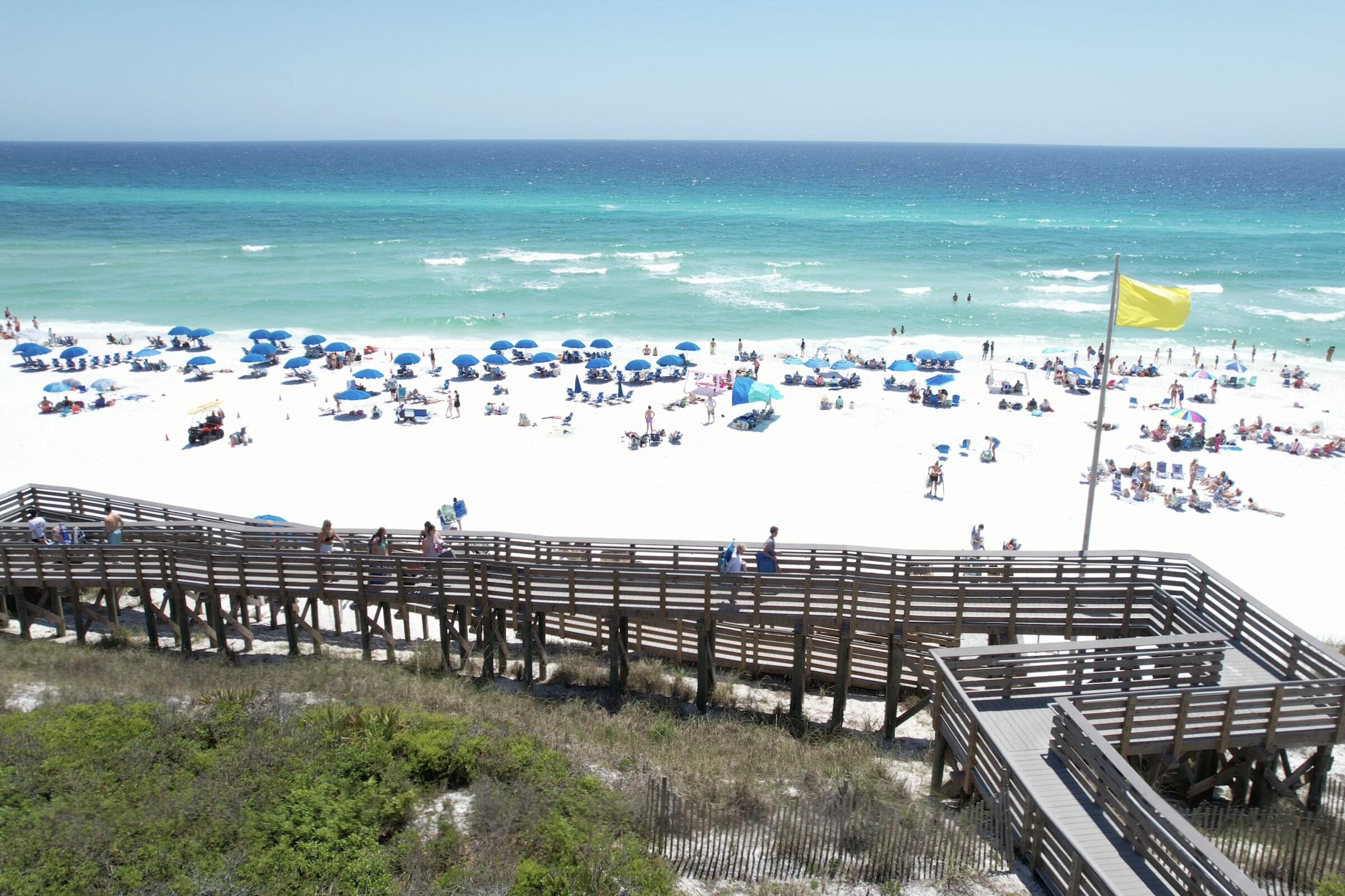 GULF SHORE MANOR - Residential