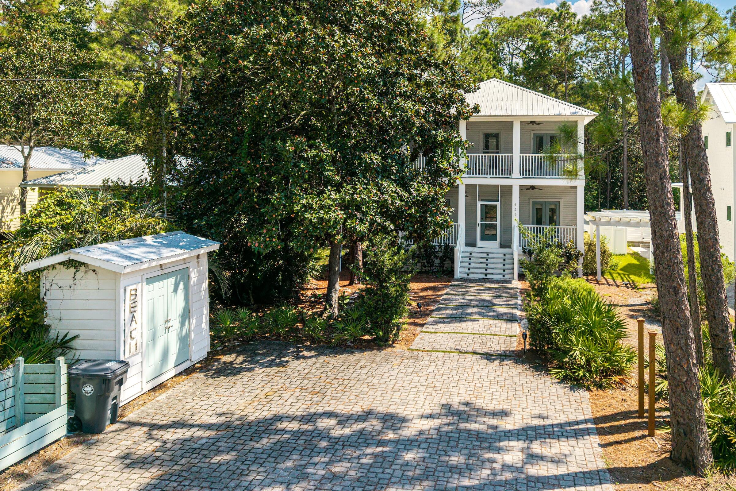 GULF SHORE MANOR - Residential
