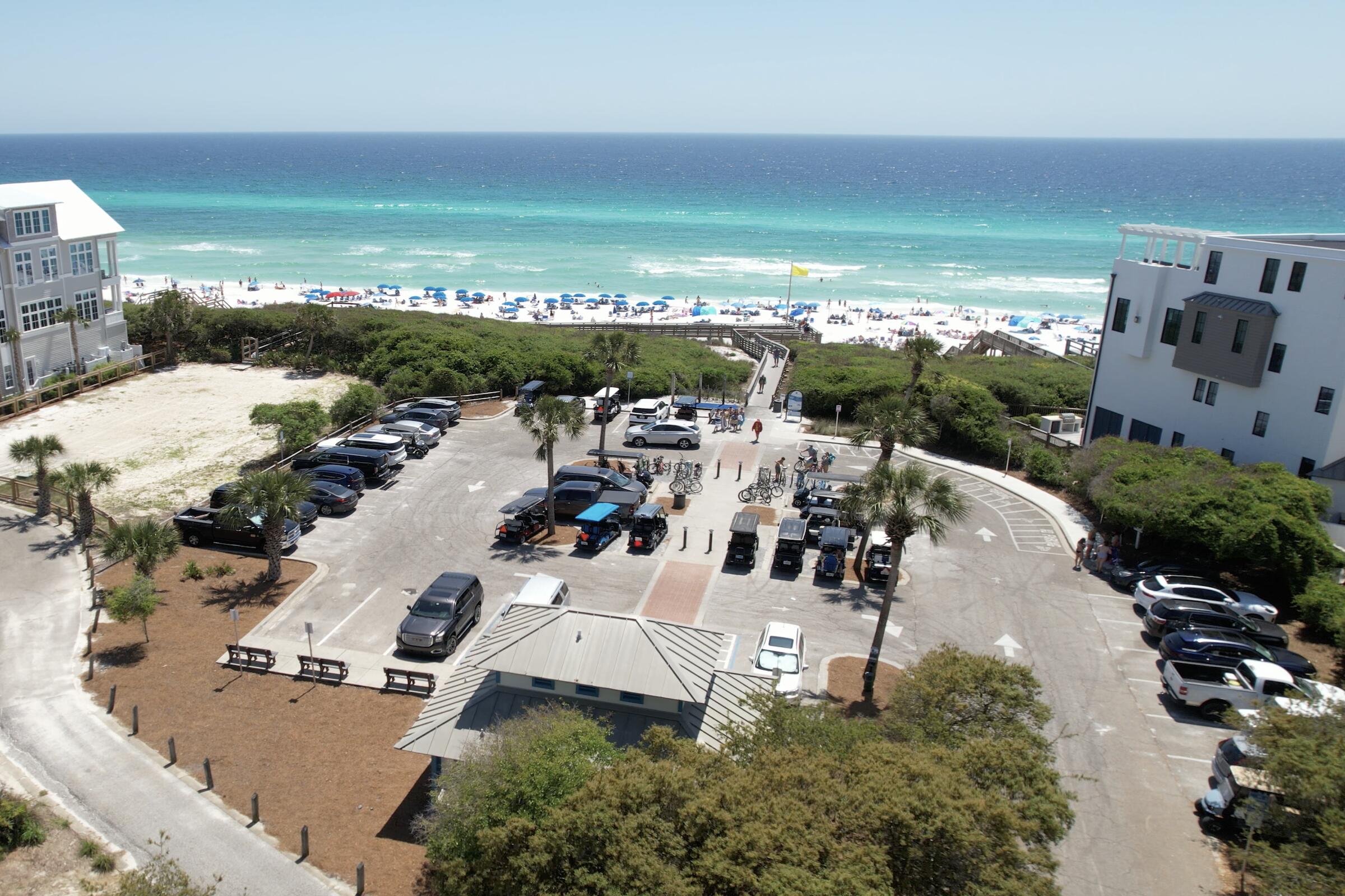 GULF SHORE MANOR - Residential
