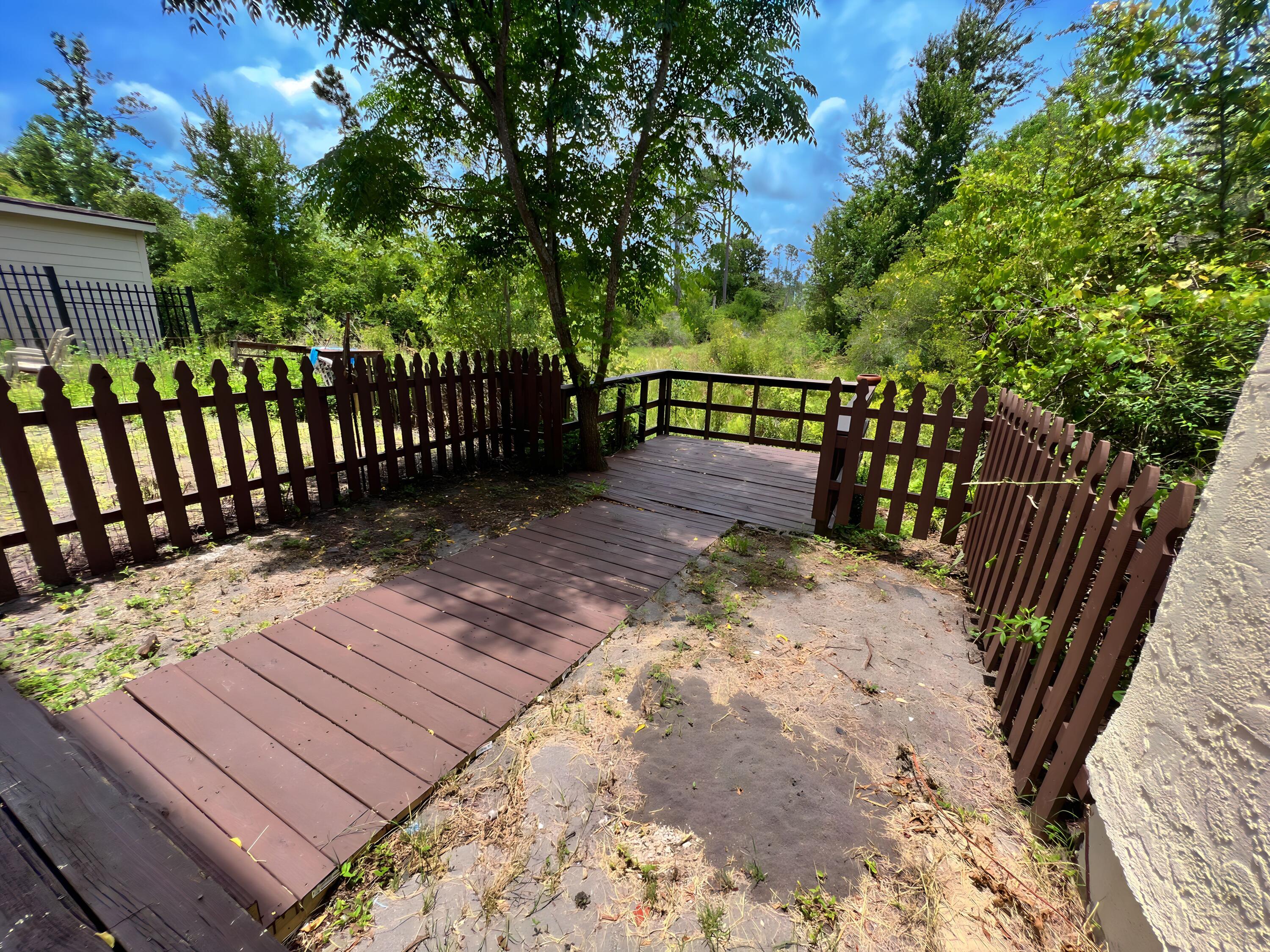 No Recorded Subdiv - Residential