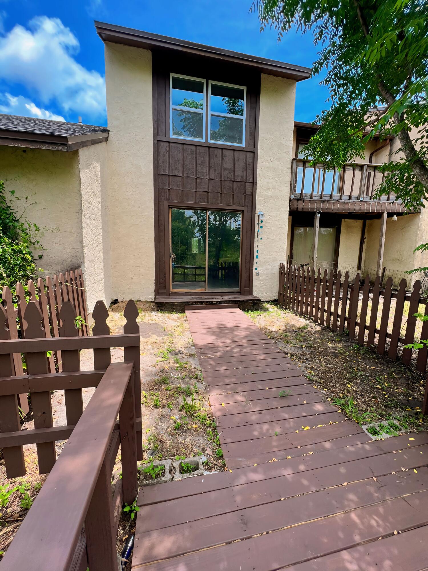 No Recorded Subdiv - Residential