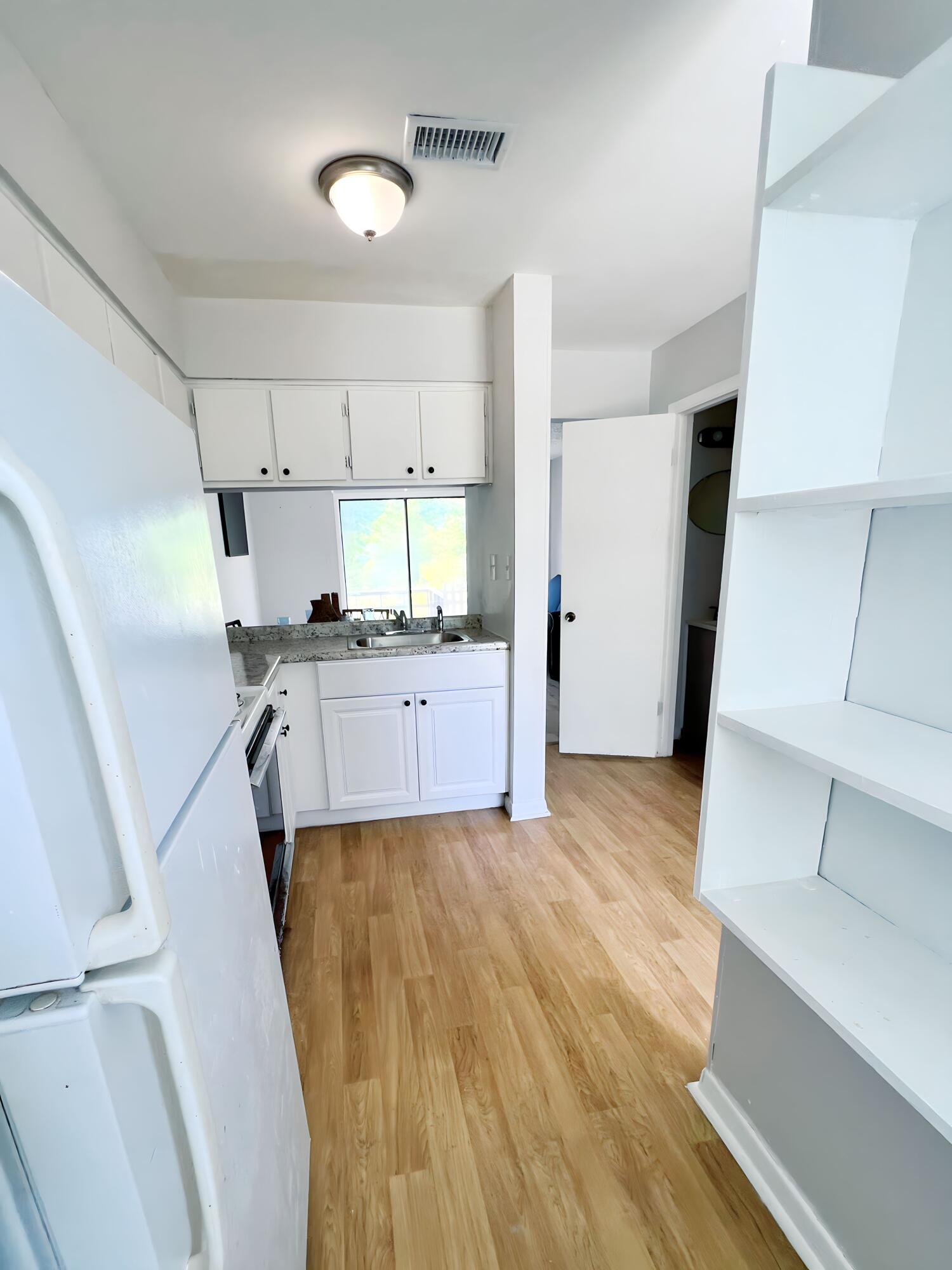 No Recorded Subdiv - Residential