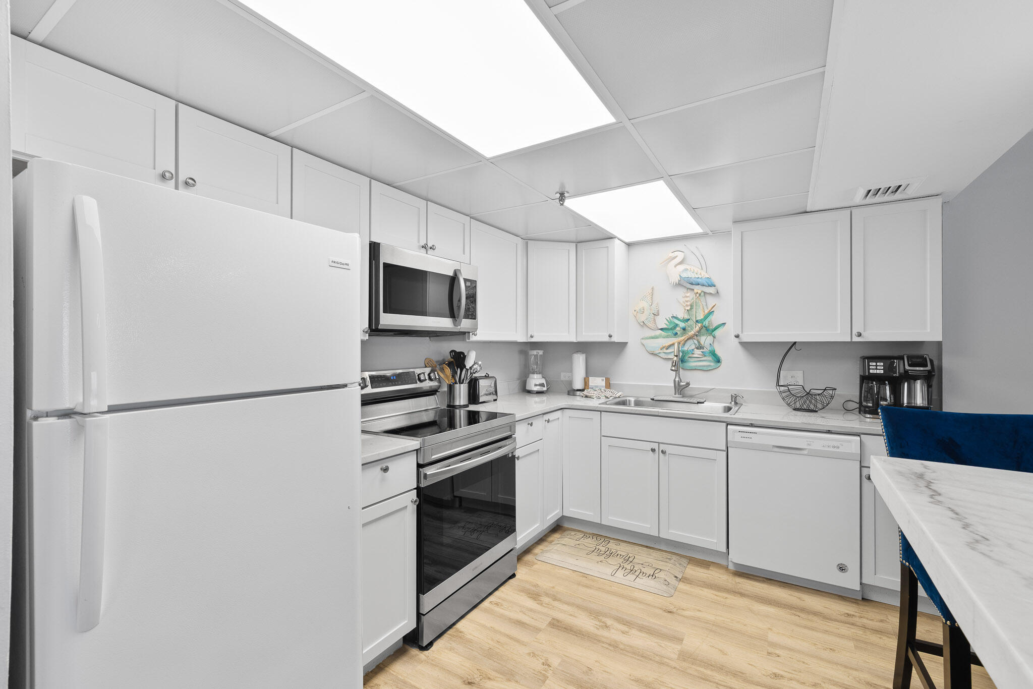 GULFSIDE BEACH CONDO - Residential