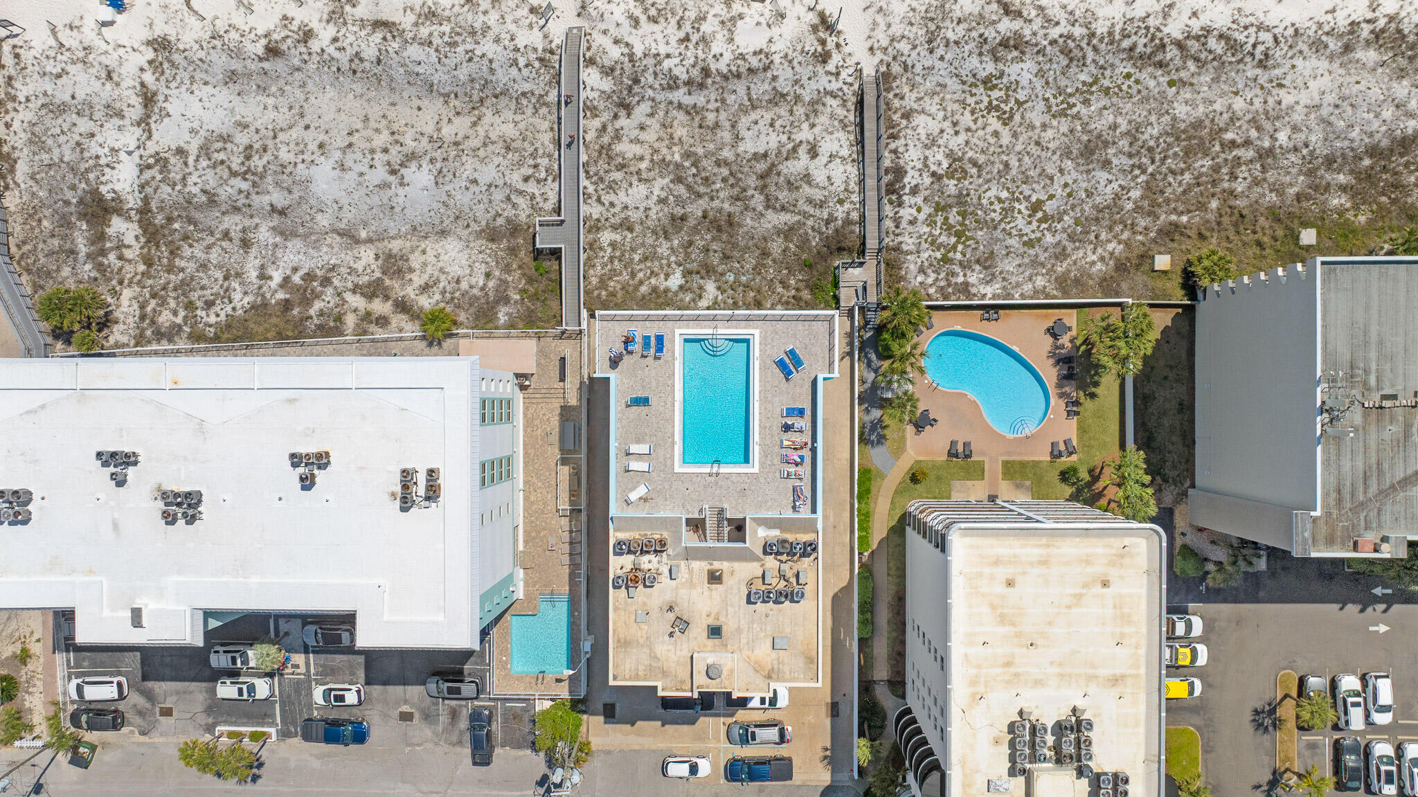 GULFSIDE BEACH CONDO - Residential