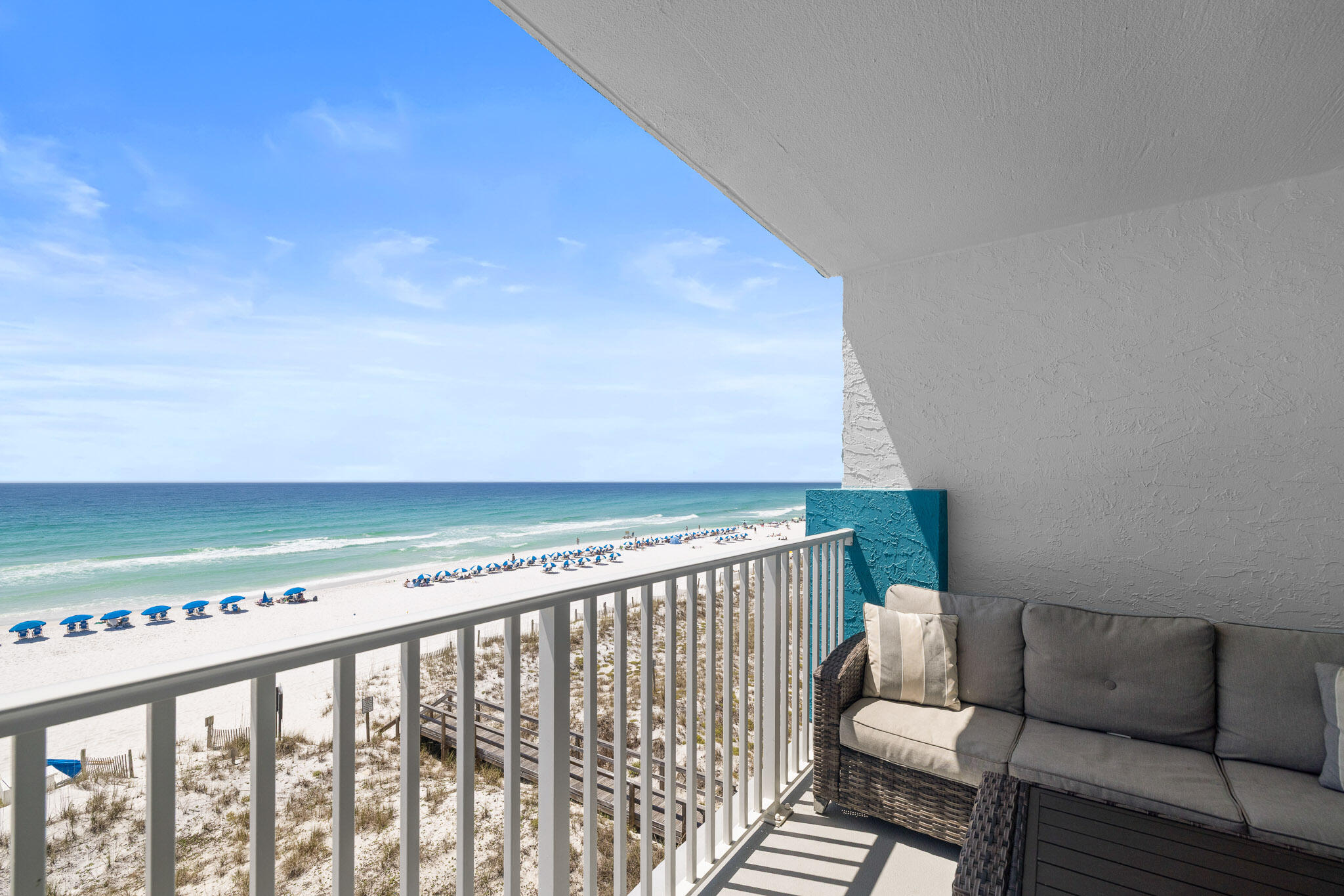 GULFSIDE BEACH CONDO - Residential