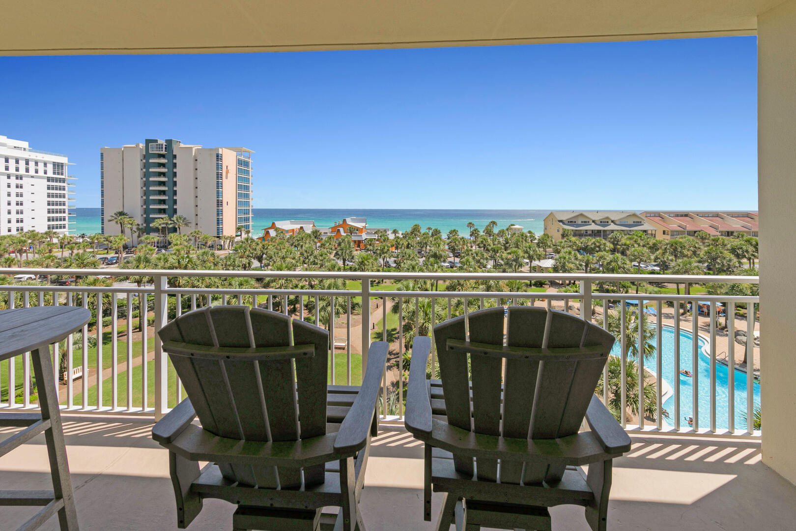 STERLING SHORES - Residential
