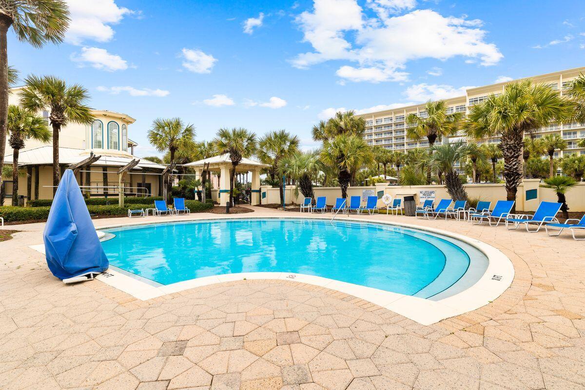 STERLING SHORES - Residential