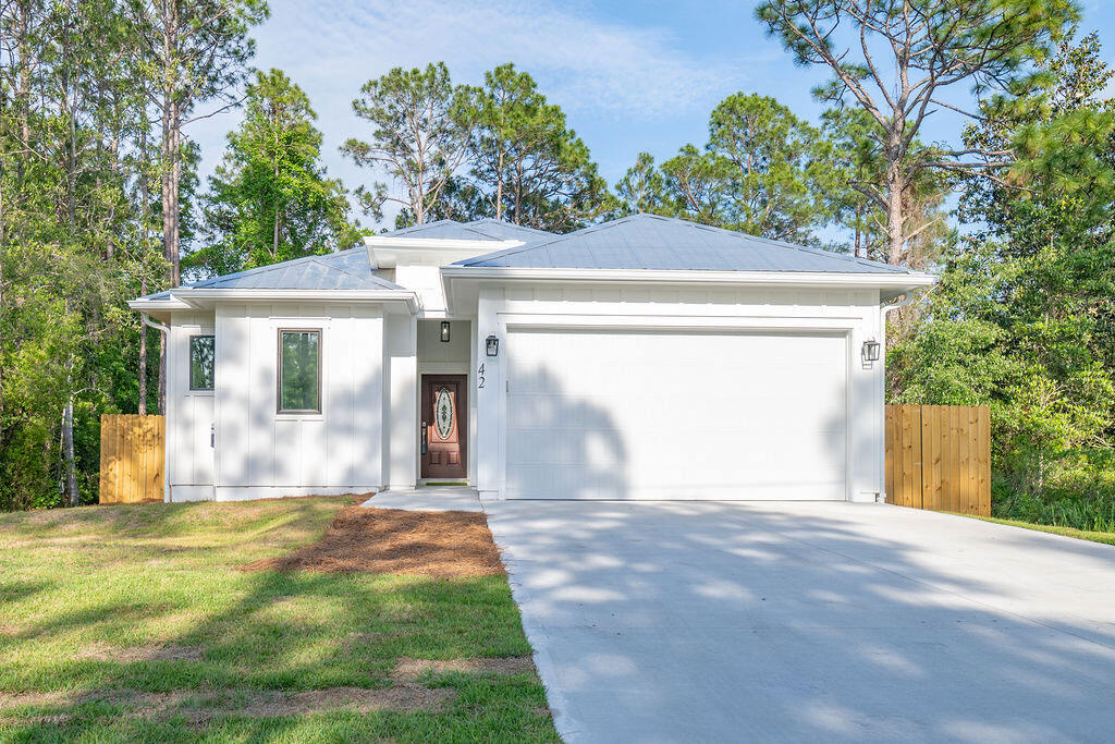 TOWN OF SANTA ROSA - Residential
