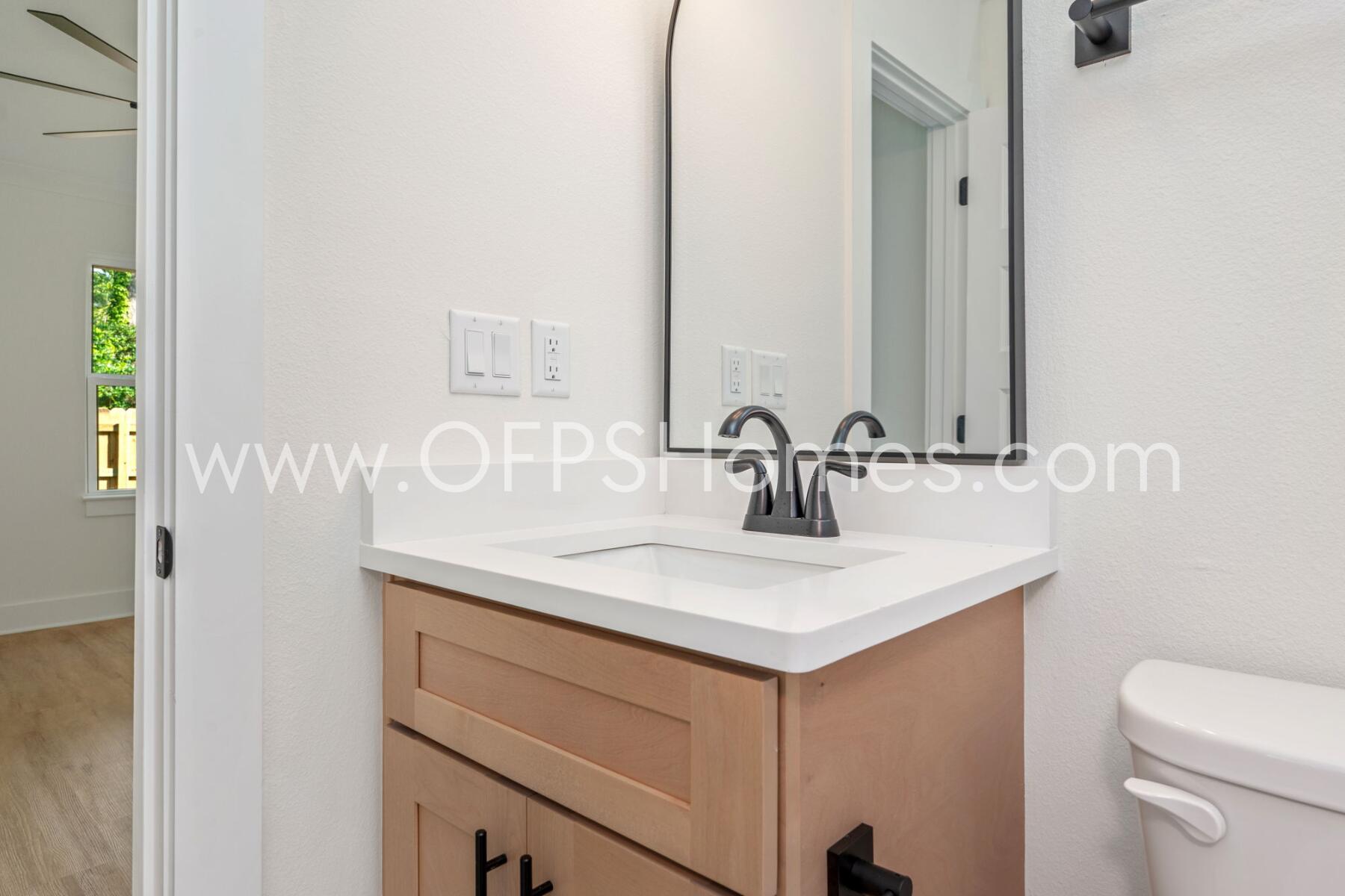 ELLIOTTS POINT - Residential Lease