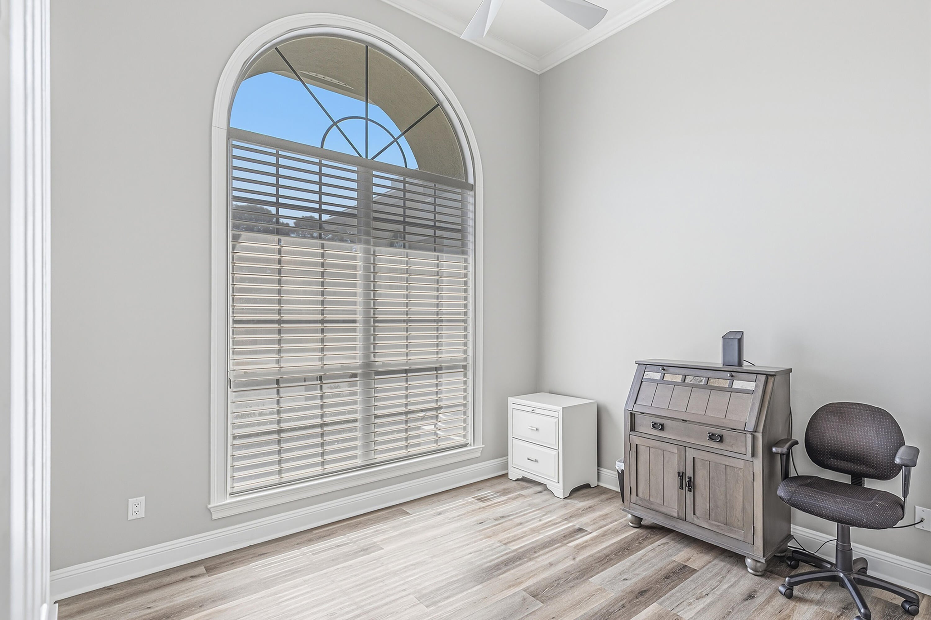 GLENLAKE PH 1 - Residential