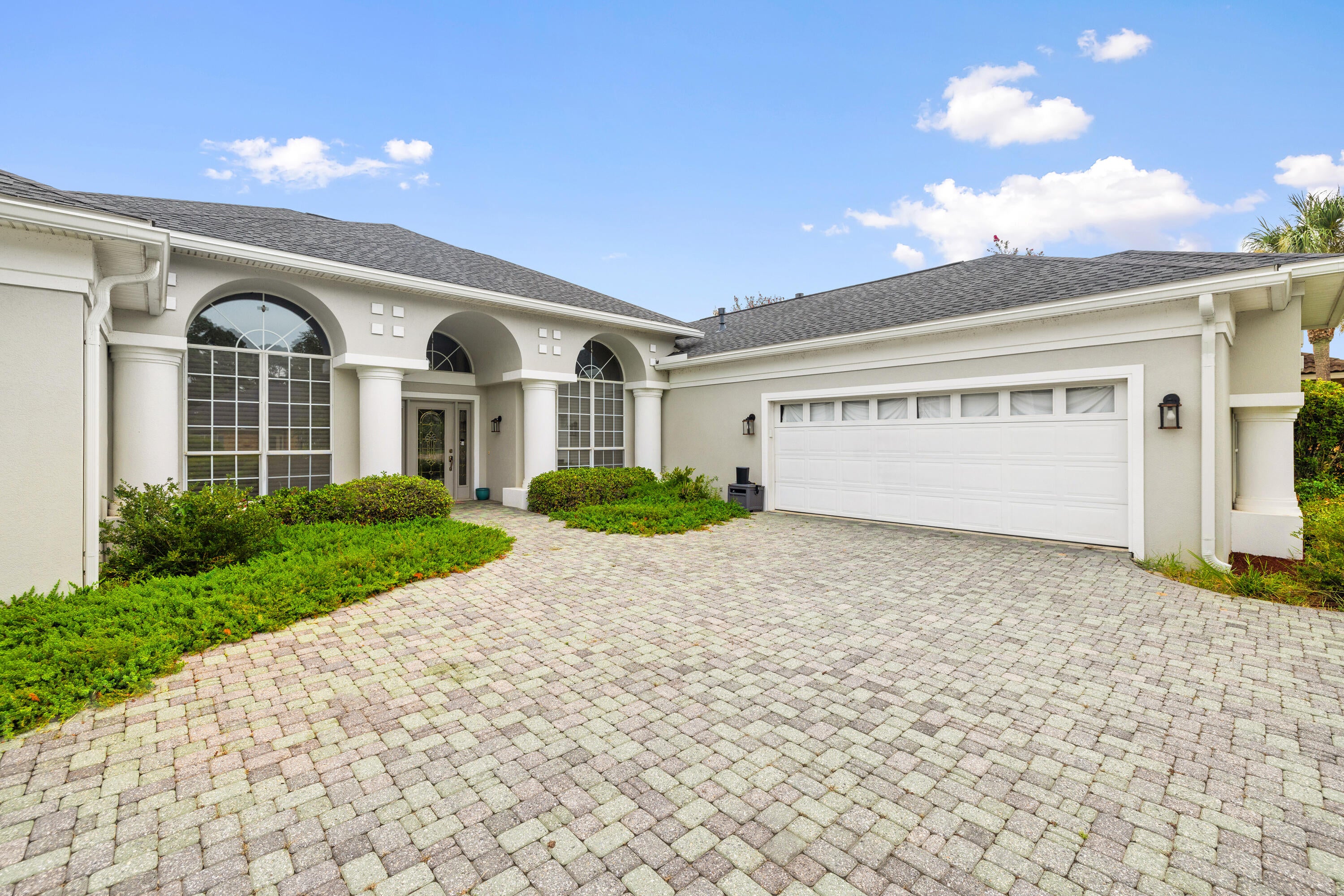 GLENLAKE PH 1 - Residential