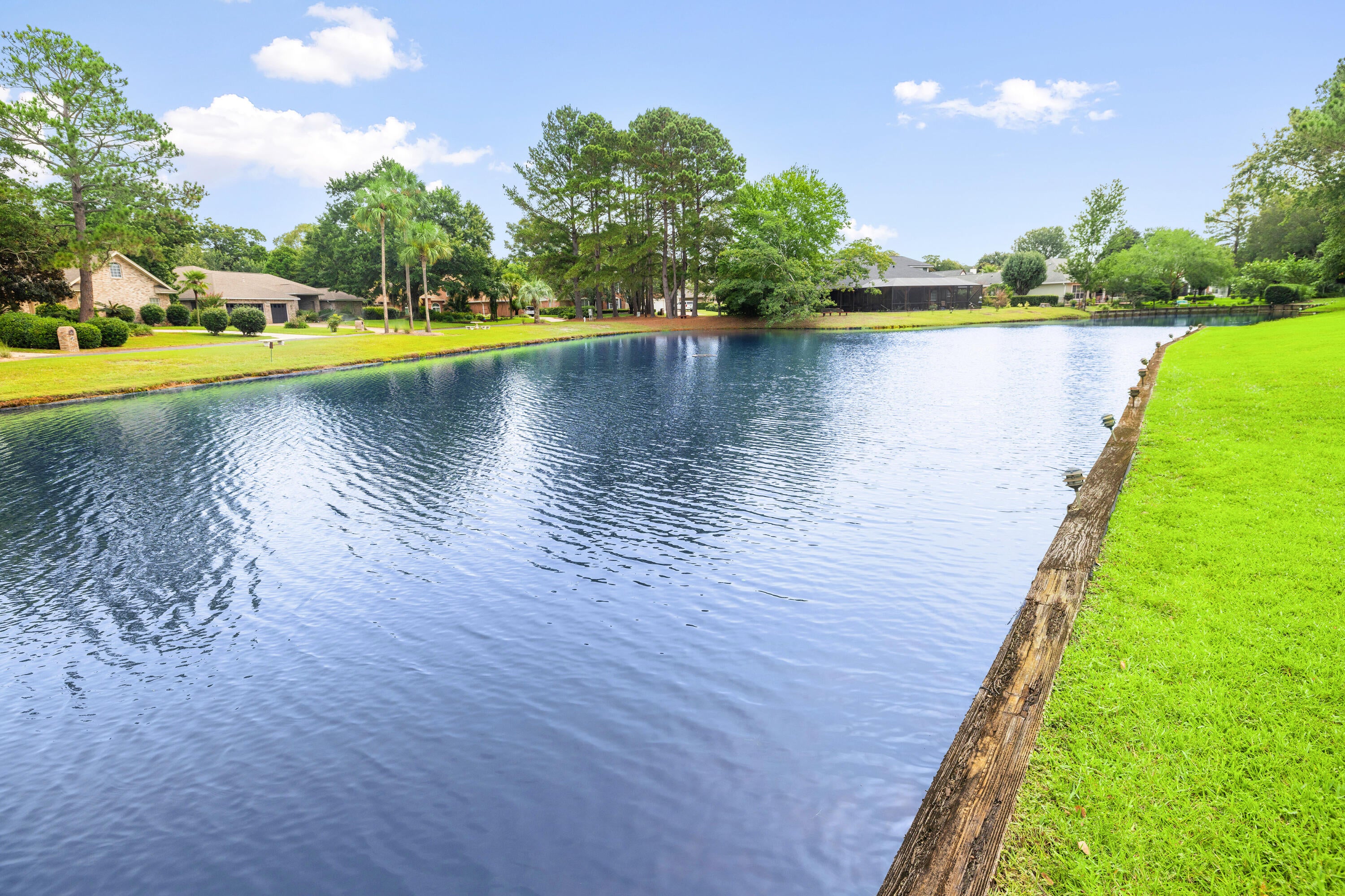 GLENLAKE PH 1 - Residential