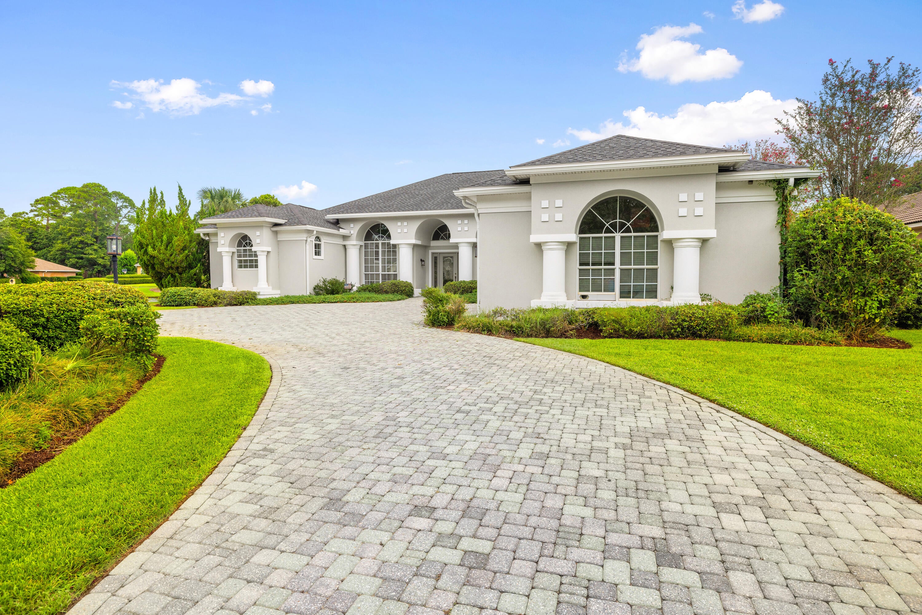 GLENLAKE PH 1 - Residential