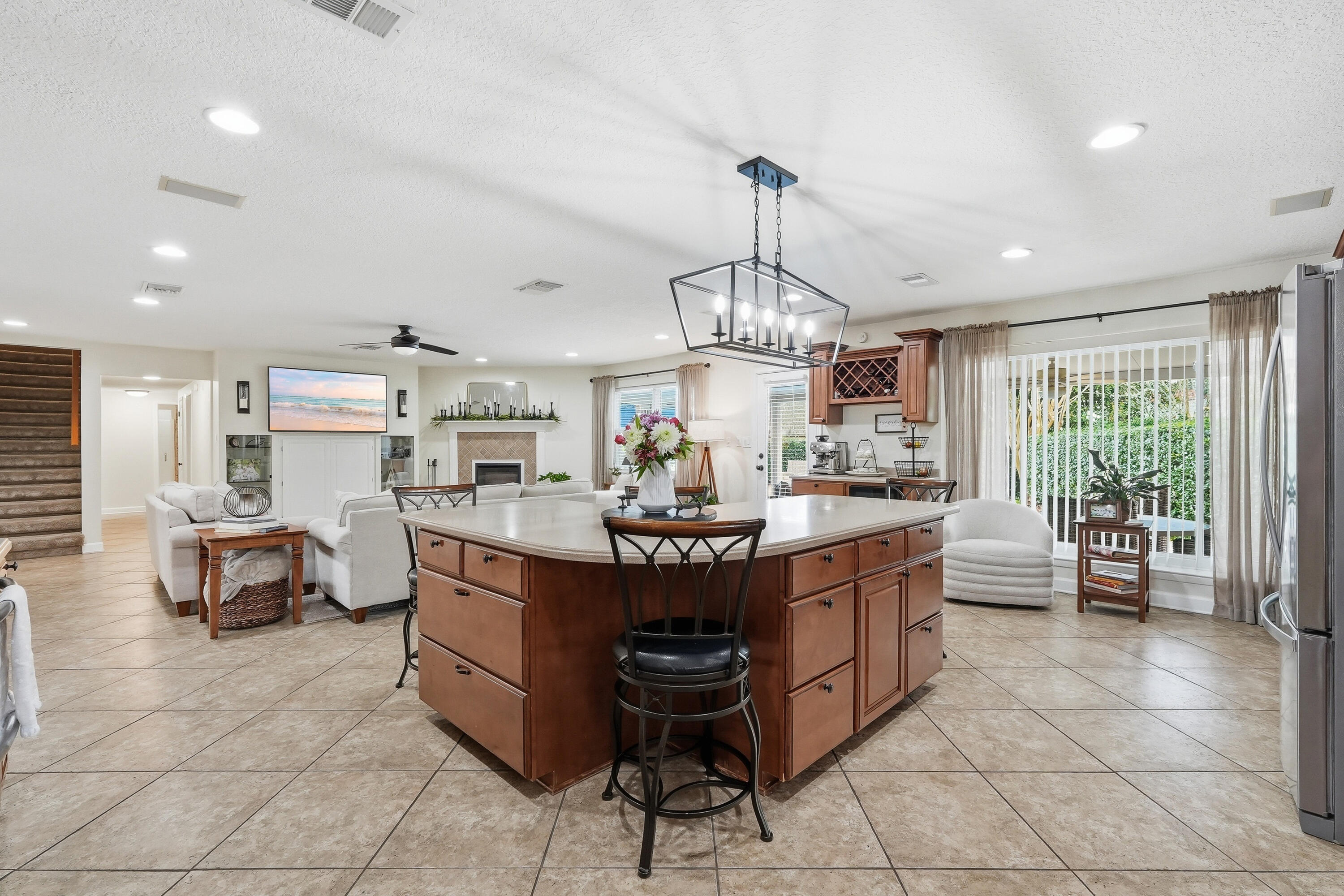 LAKE LORRAINE ESTATES 3 - Residential