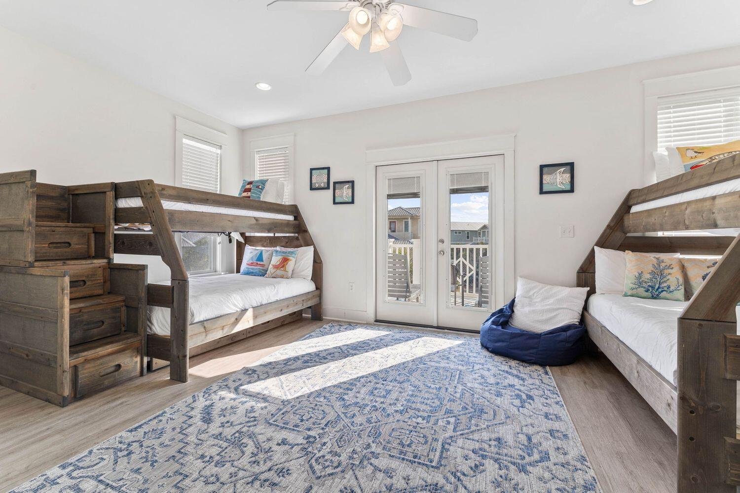 SEACREST BEACH - Residential