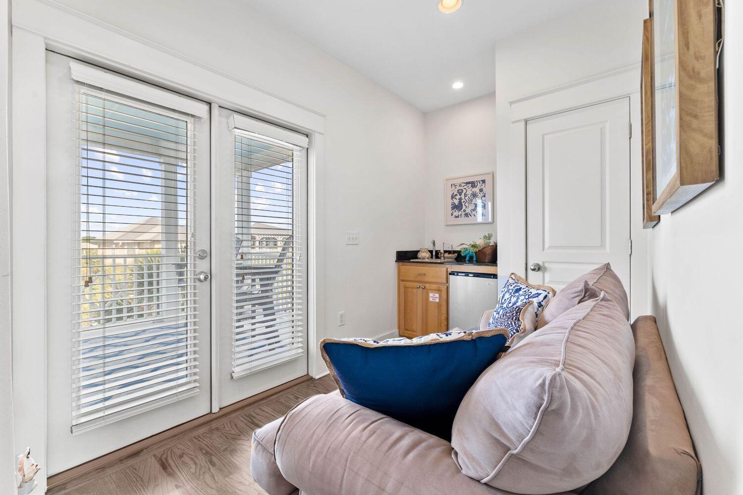 SEACREST BEACH - Residential
