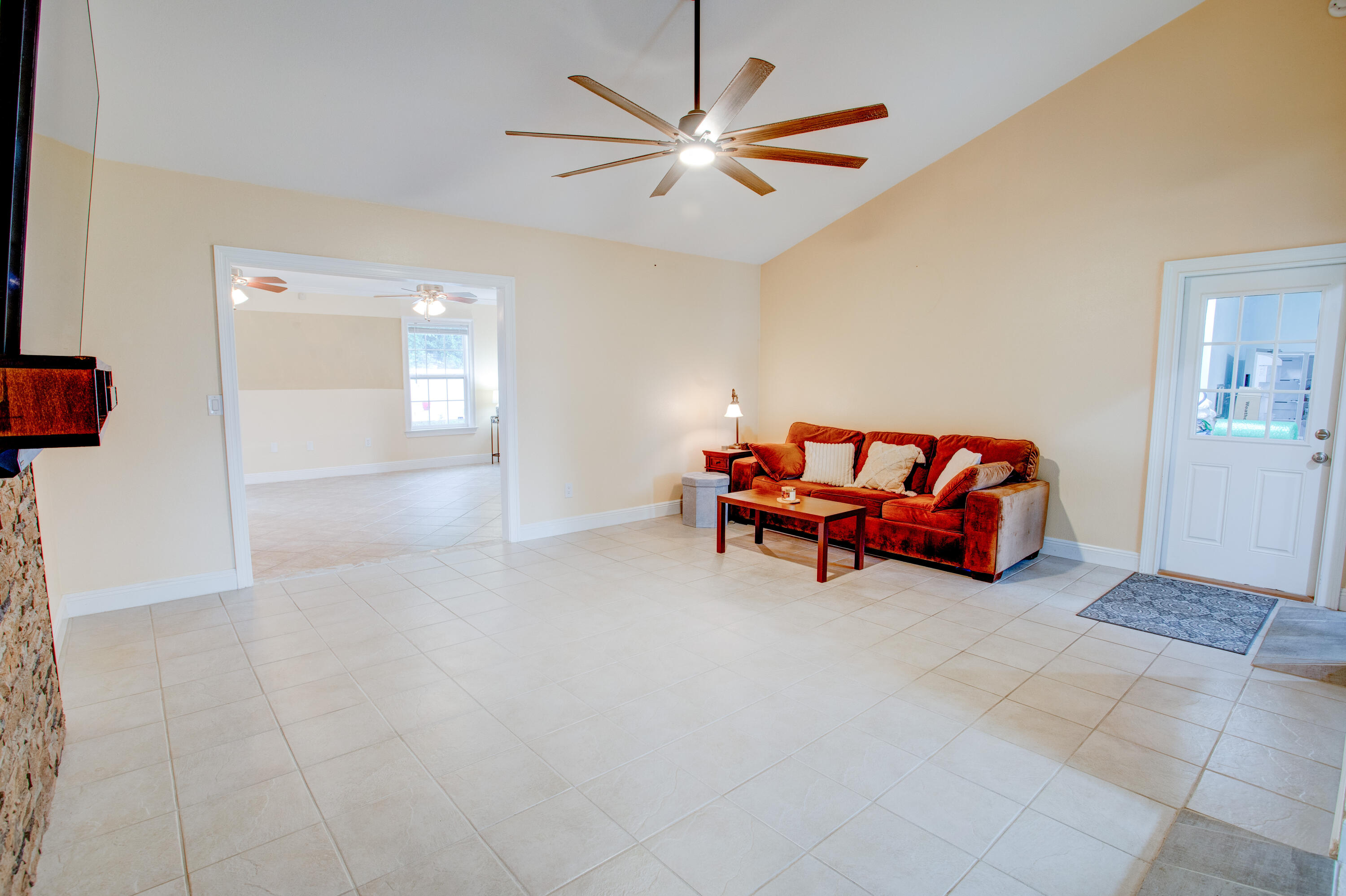 OAKRIDGE MANOR - Residential