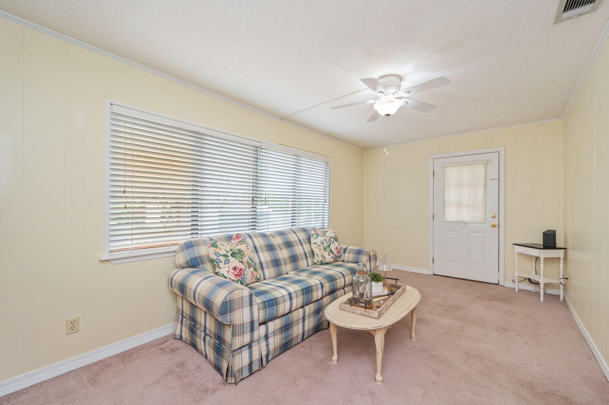 FERDON ADDN TO CRESTVIEW - Residential