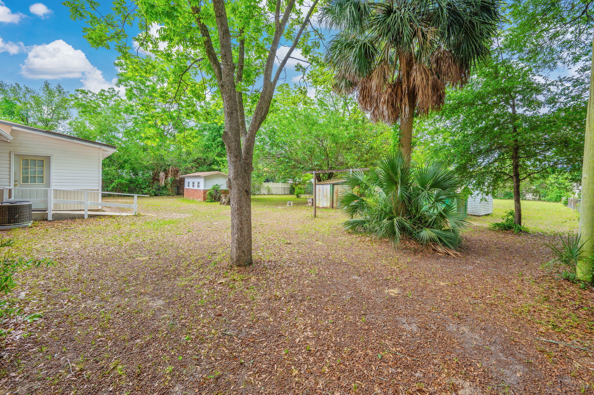 FERDON ADDN TO CRESTVIEW - Residential