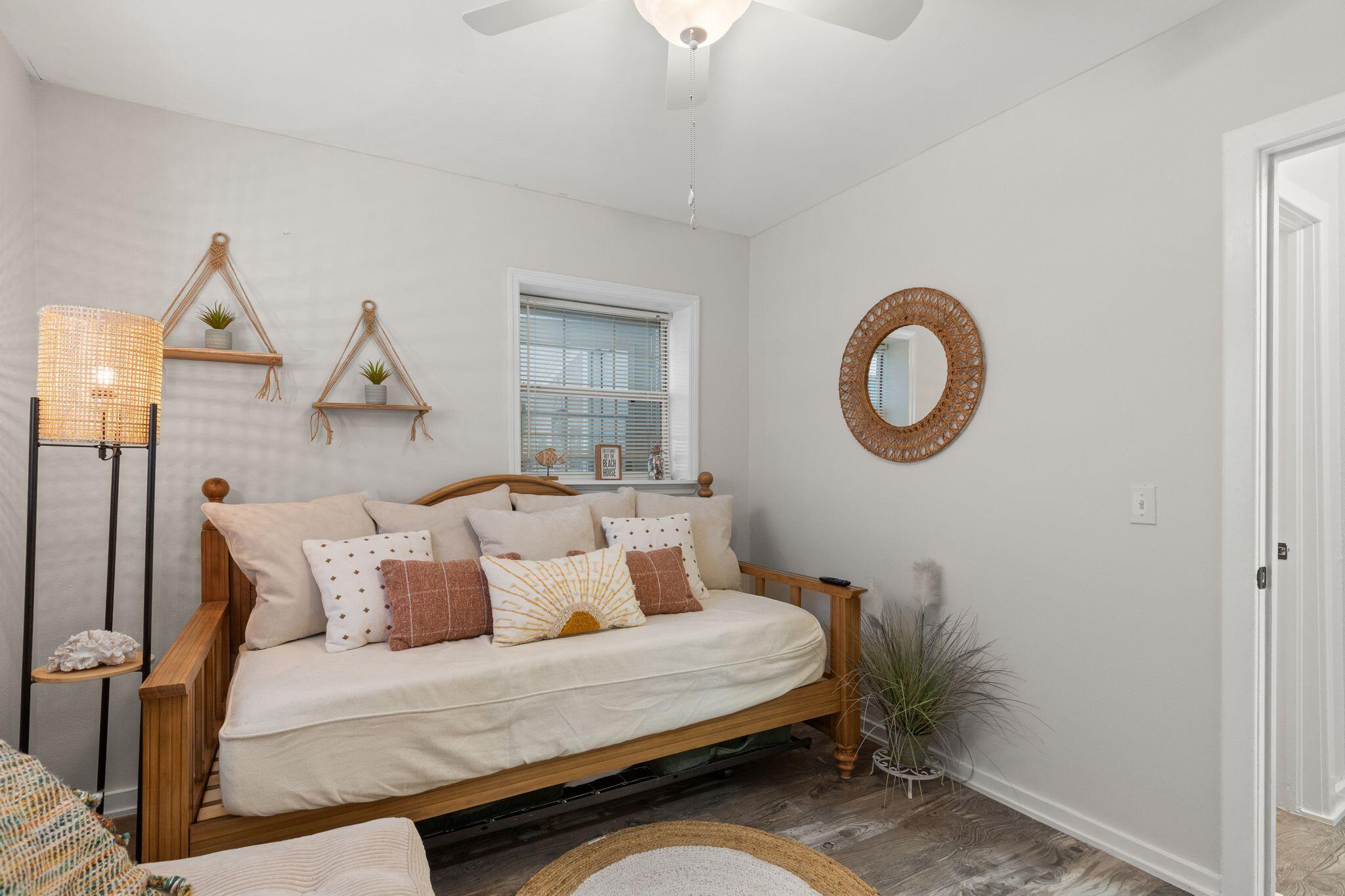 MIRAMAR HEIGHTS - Residential