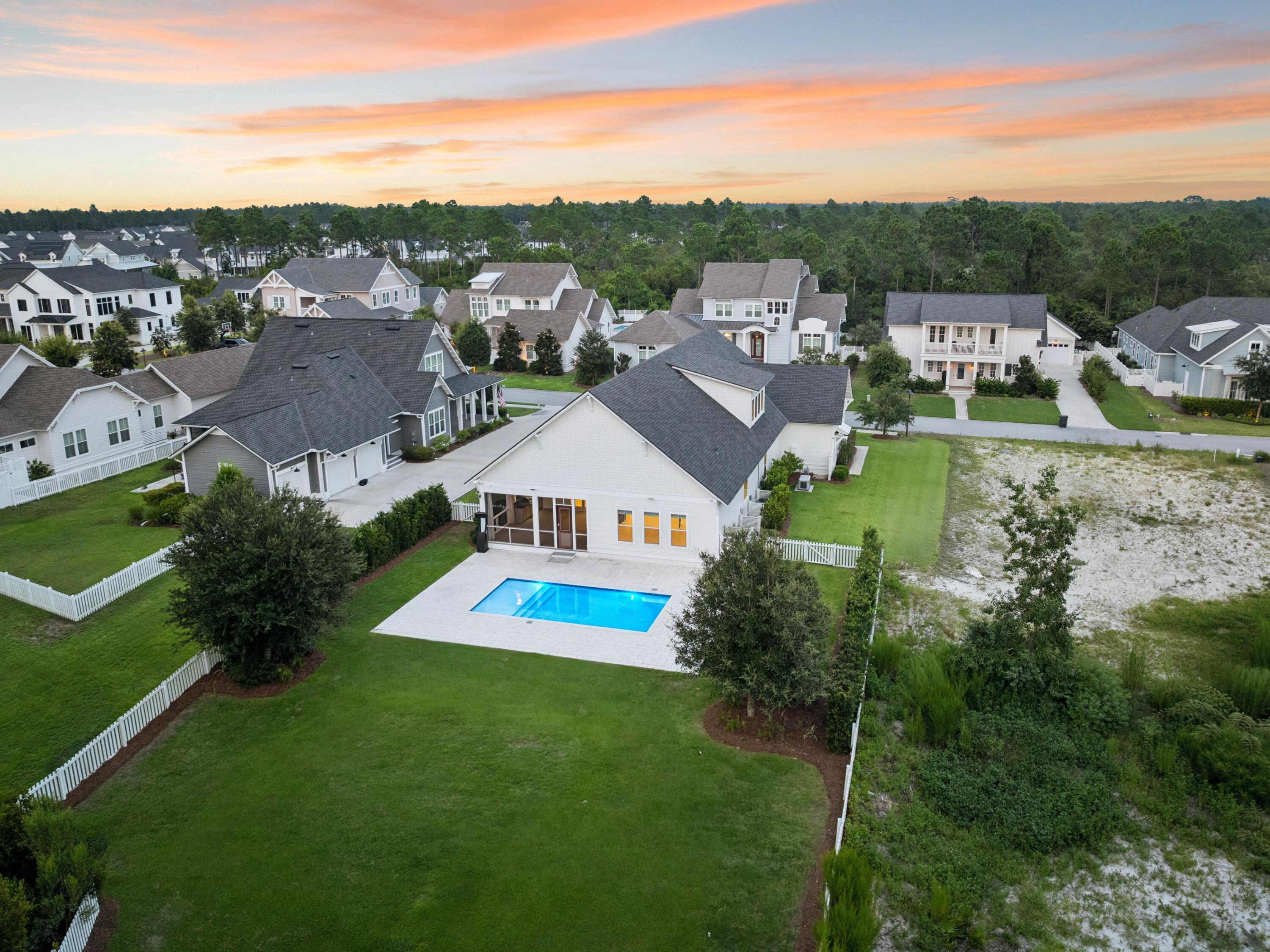 WATERSOUND ORIGINS - Residential