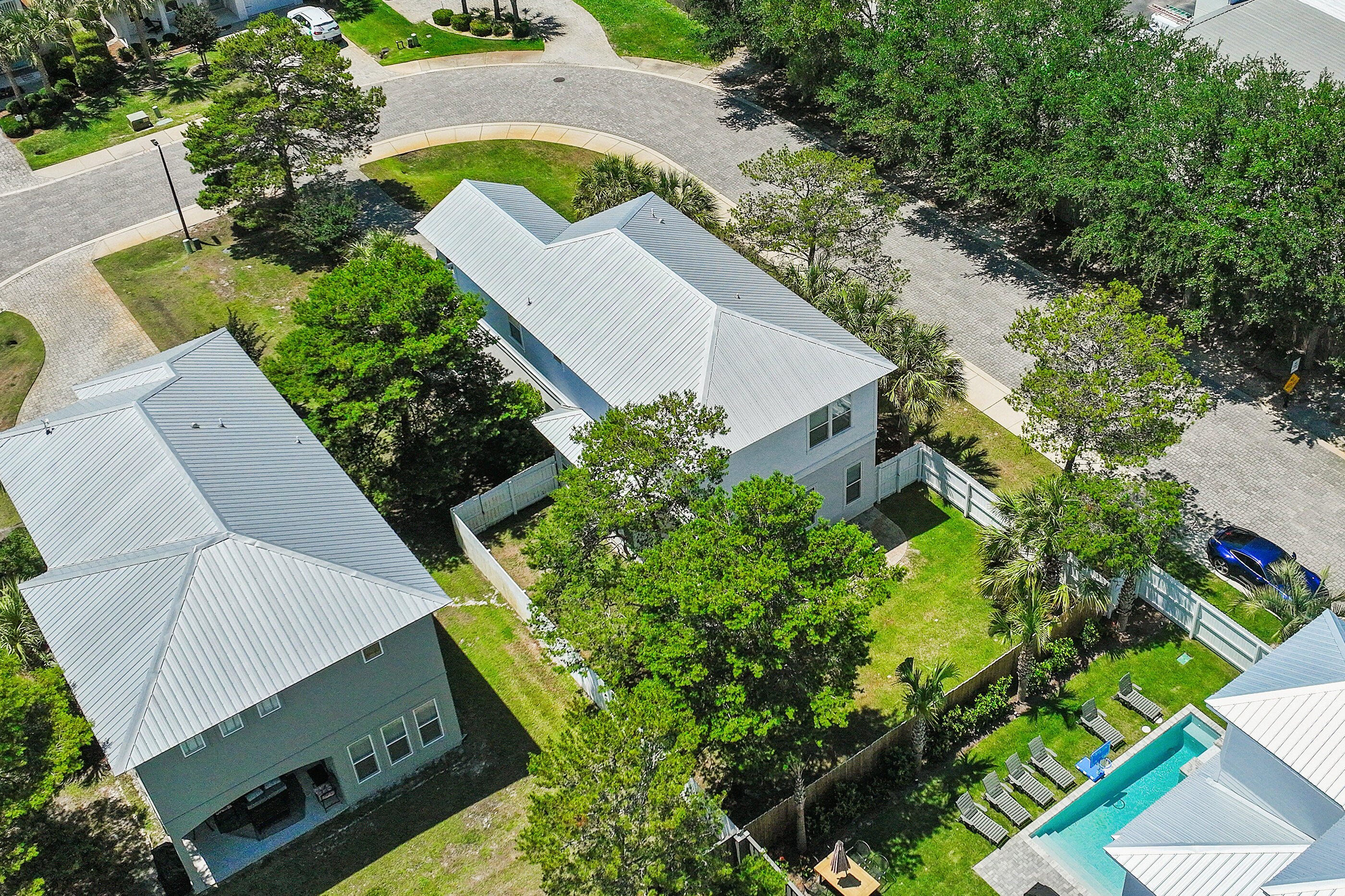 FRANGISTA BEACH 3RD ADDN - Residential