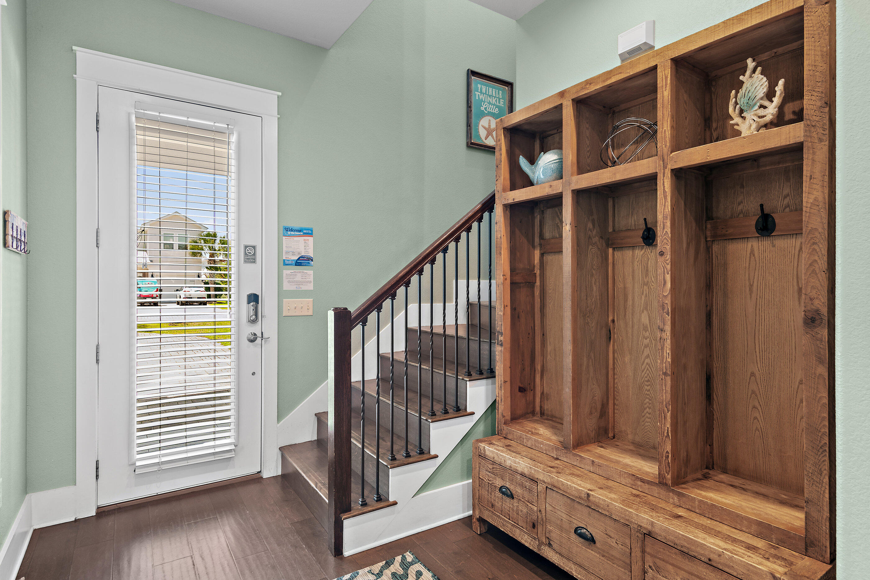 FRANGISTA BEACH 3RD ADDN - Residential
