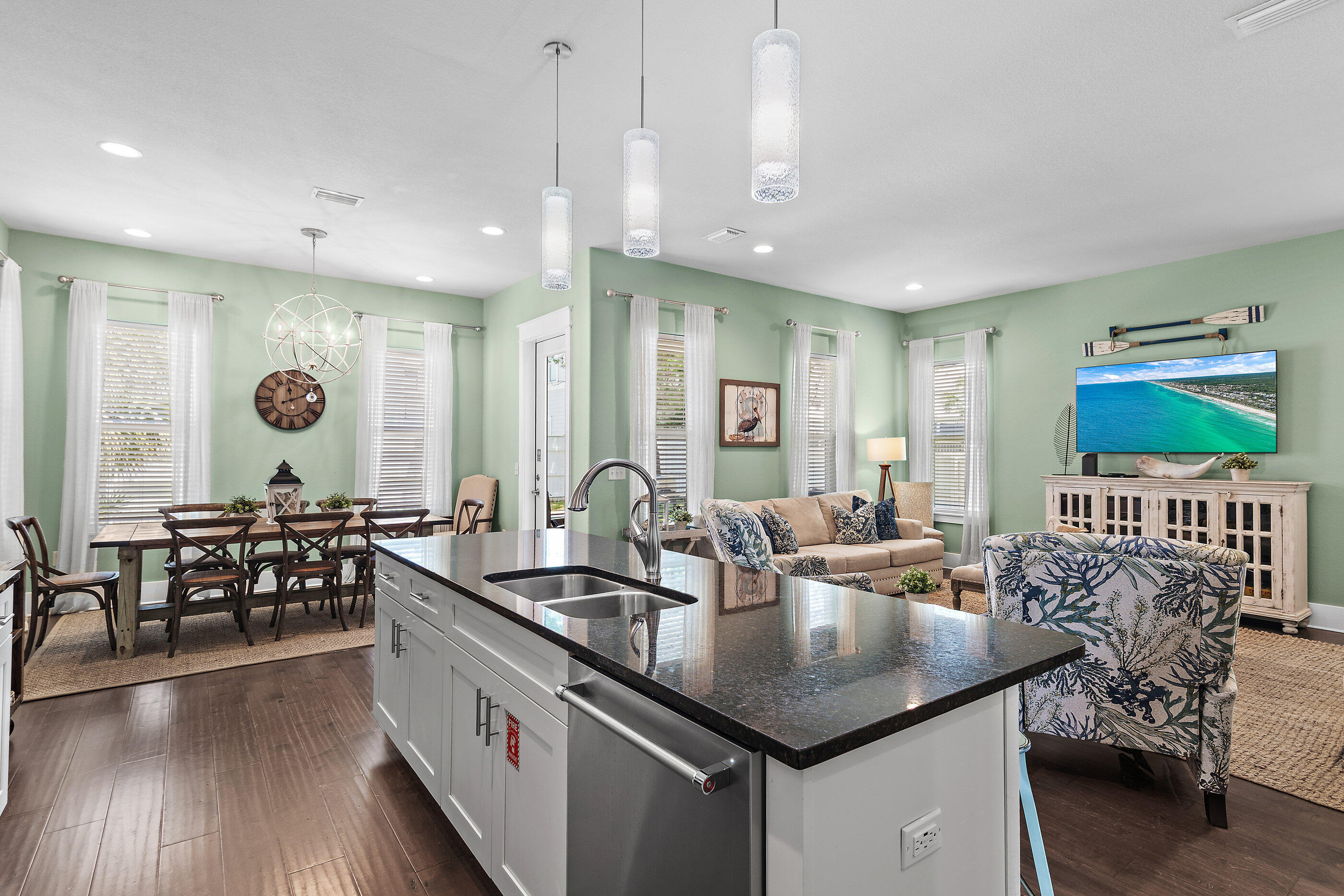 FRANGISTA BEACH 3RD ADDN - Residential