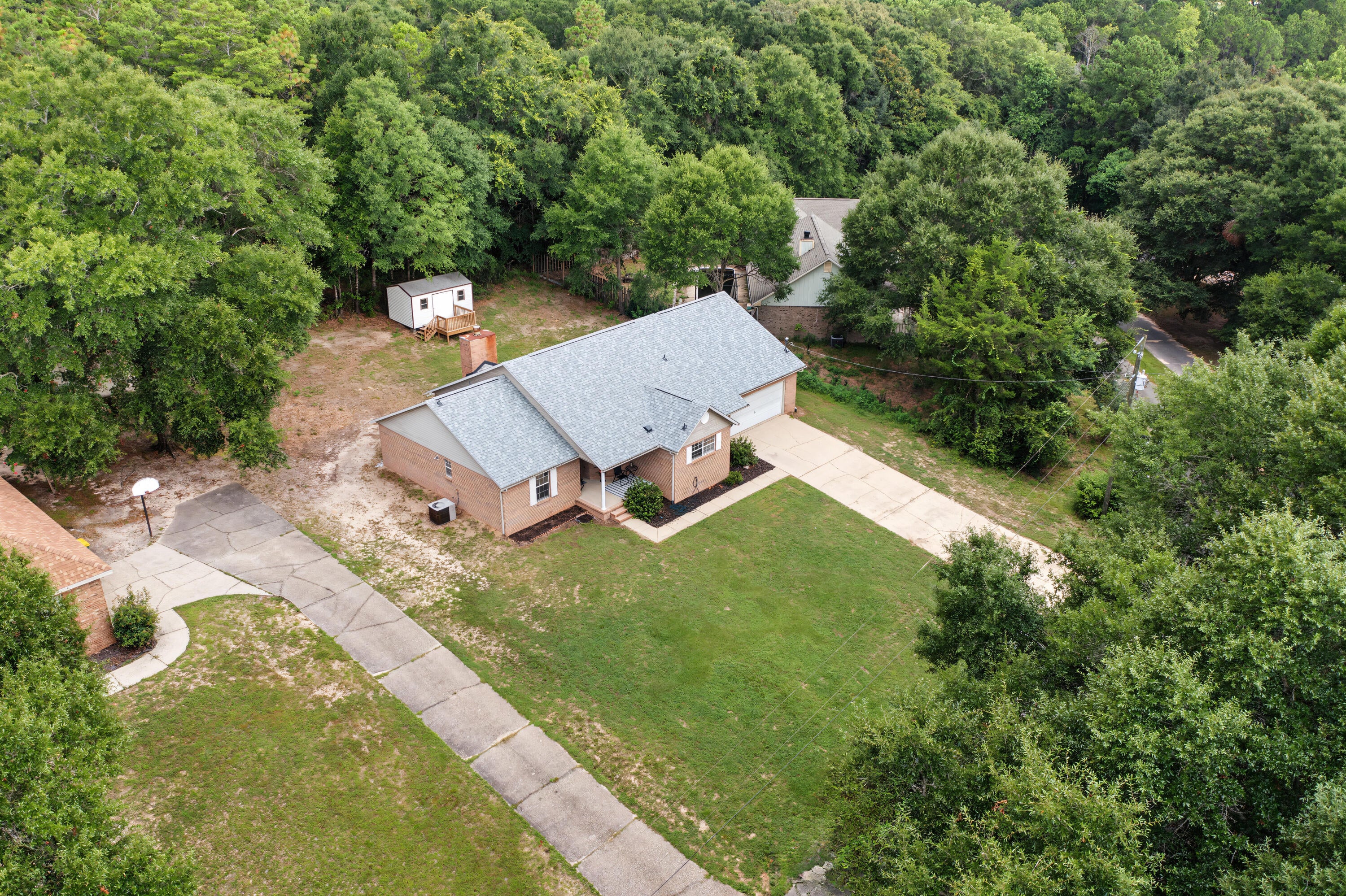 HUNTER WOODS - Residential