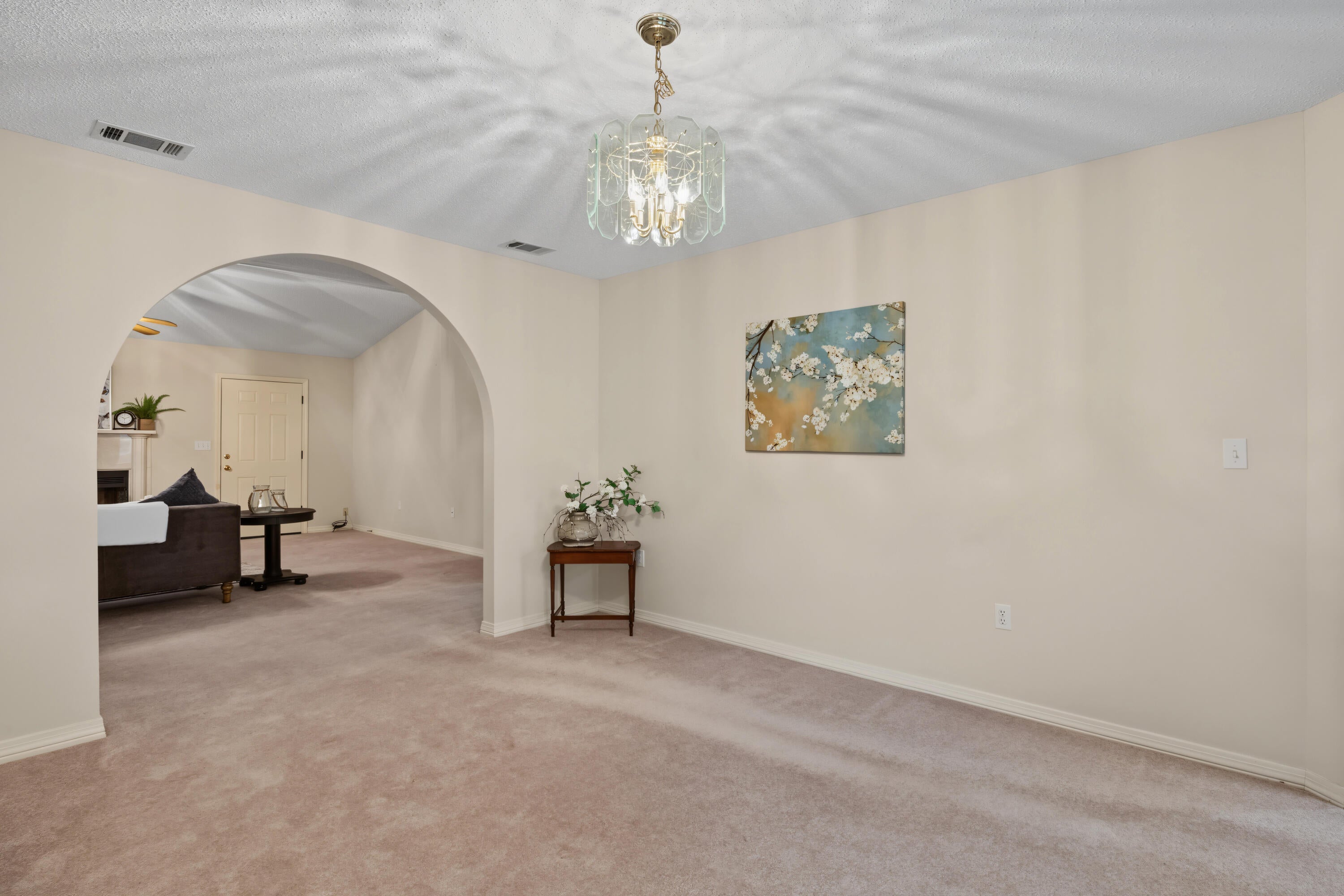 HUNTER WOODS - Residential