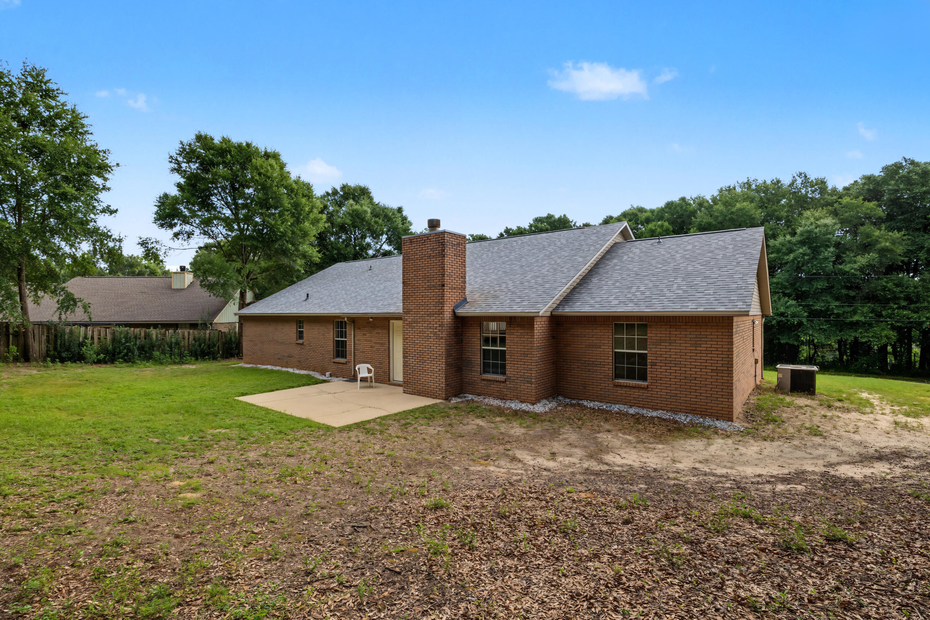 HUNTER WOODS - Residential