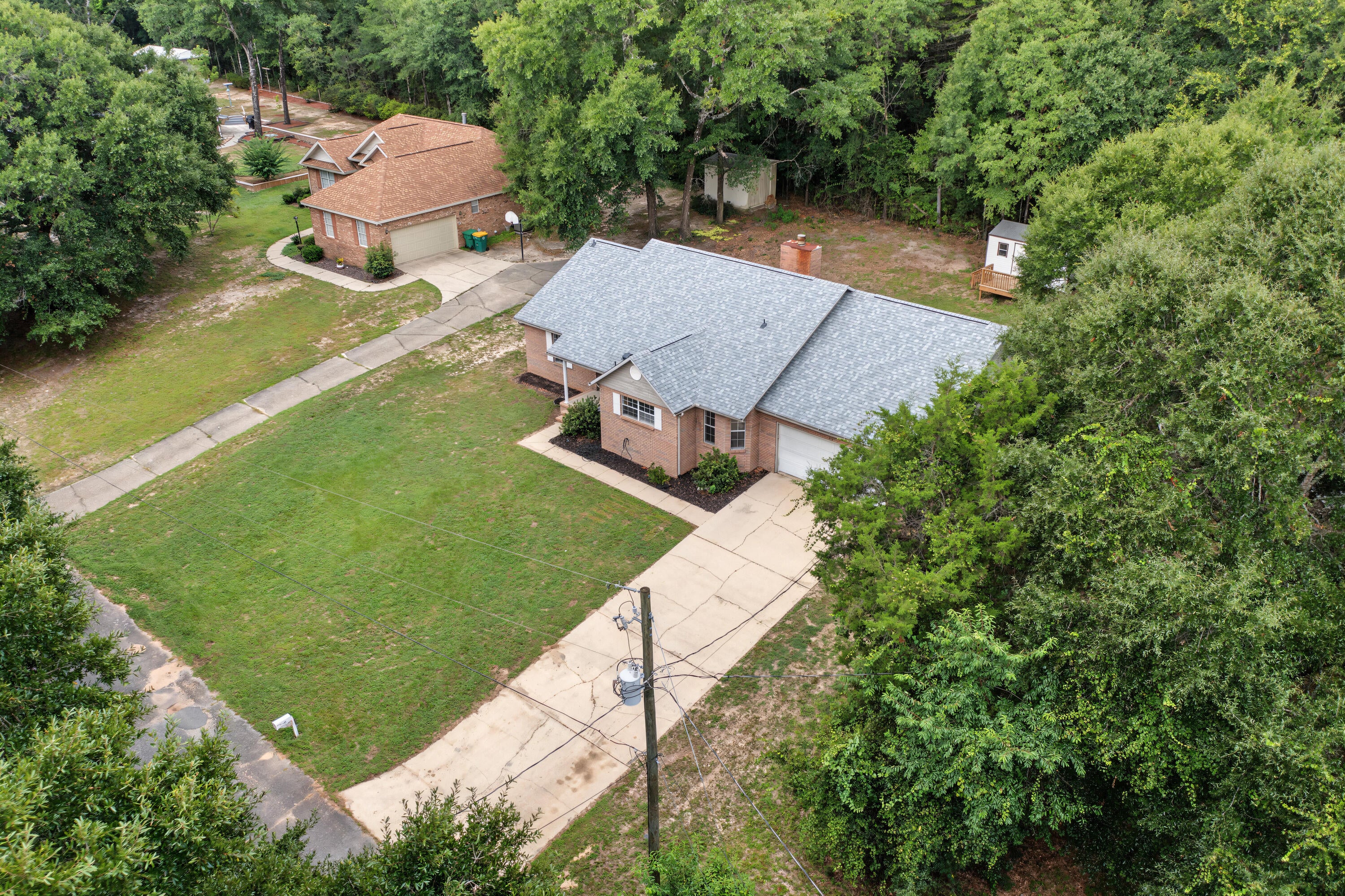 HUNTER WOODS - Residential