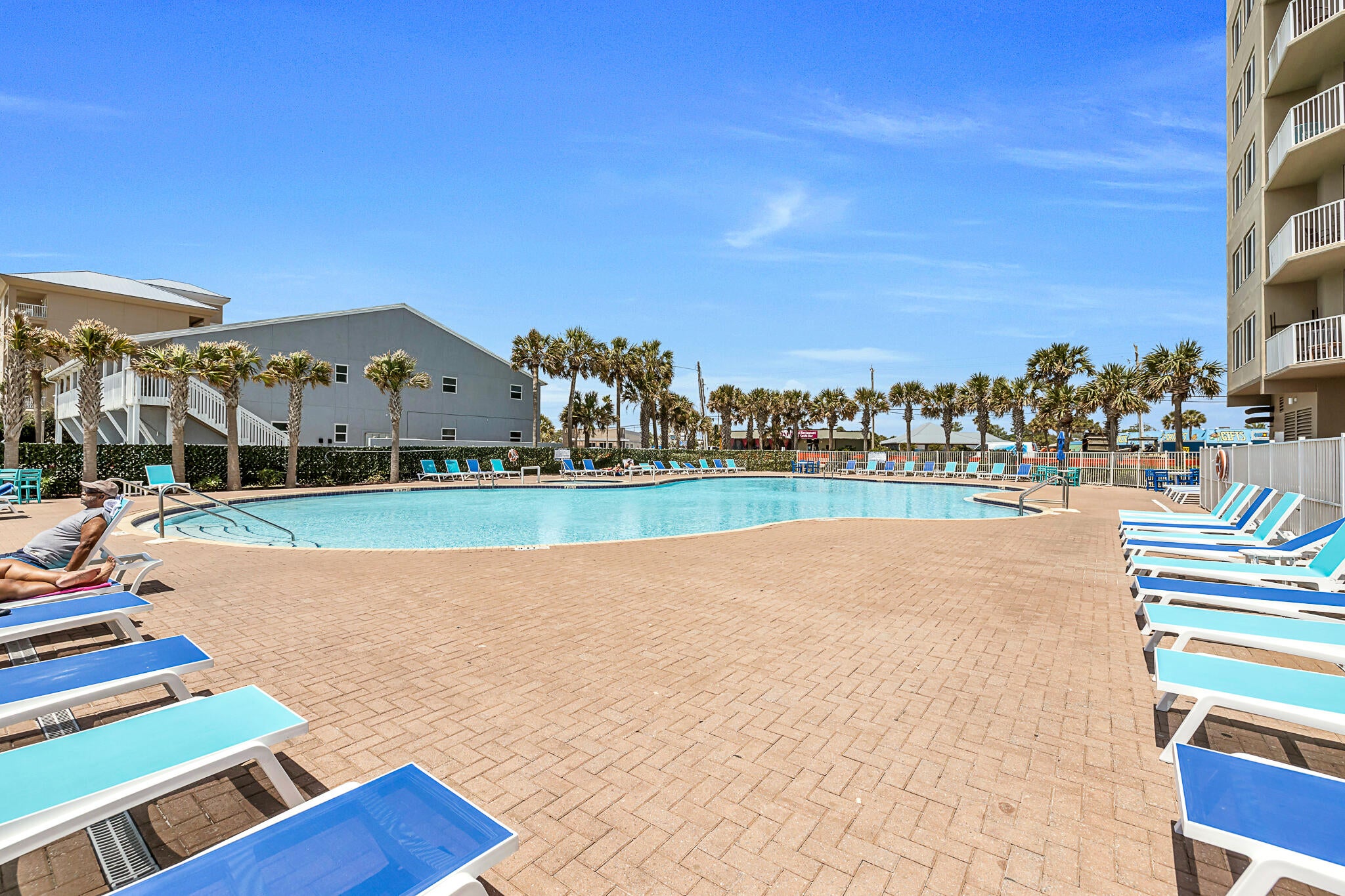 Tidewater Beach - Residential