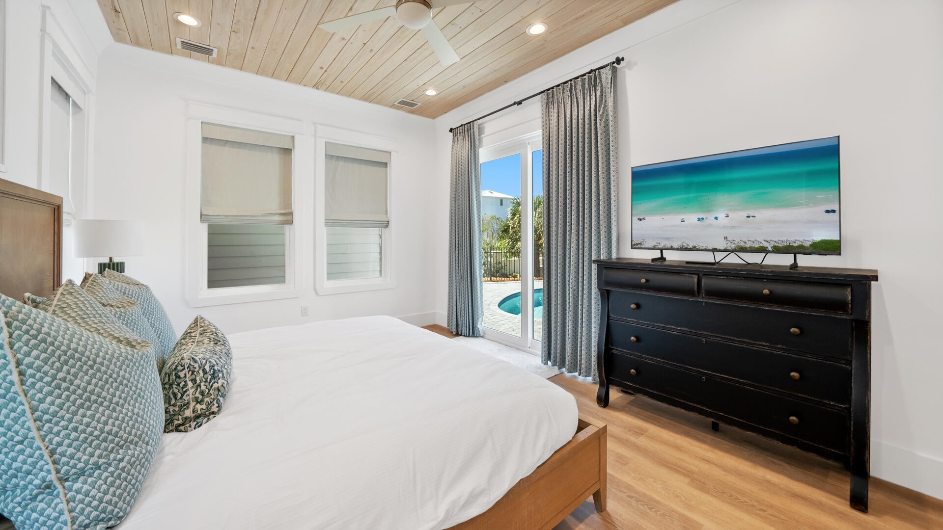 GULFSIDE ESTATES PHASE I & II - Residential Lease