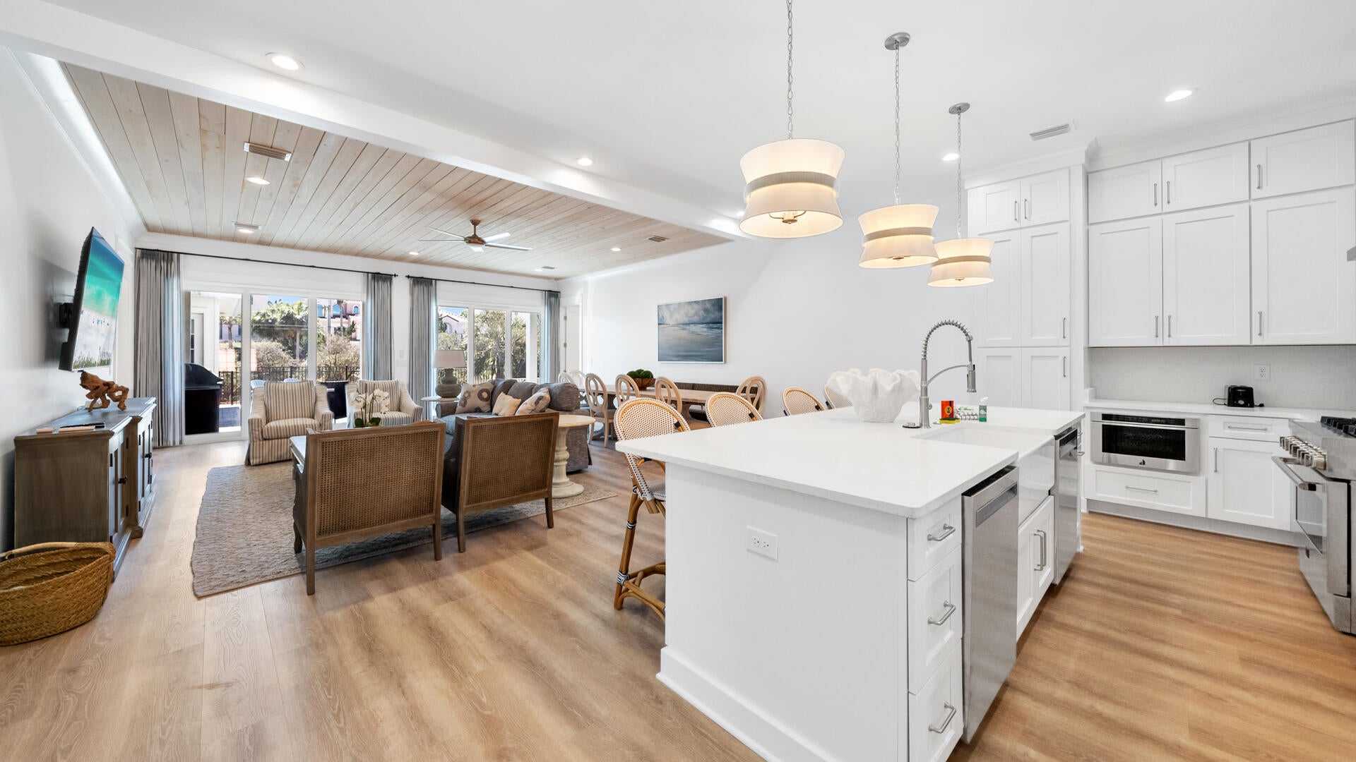 GULFSIDE ESTATES PHASE I & II - Residential Lease