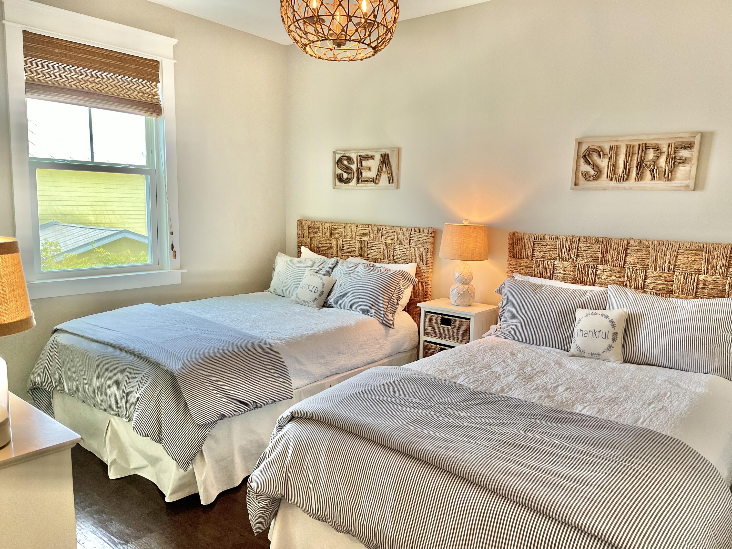 HIGHLAND PARKS - Residential