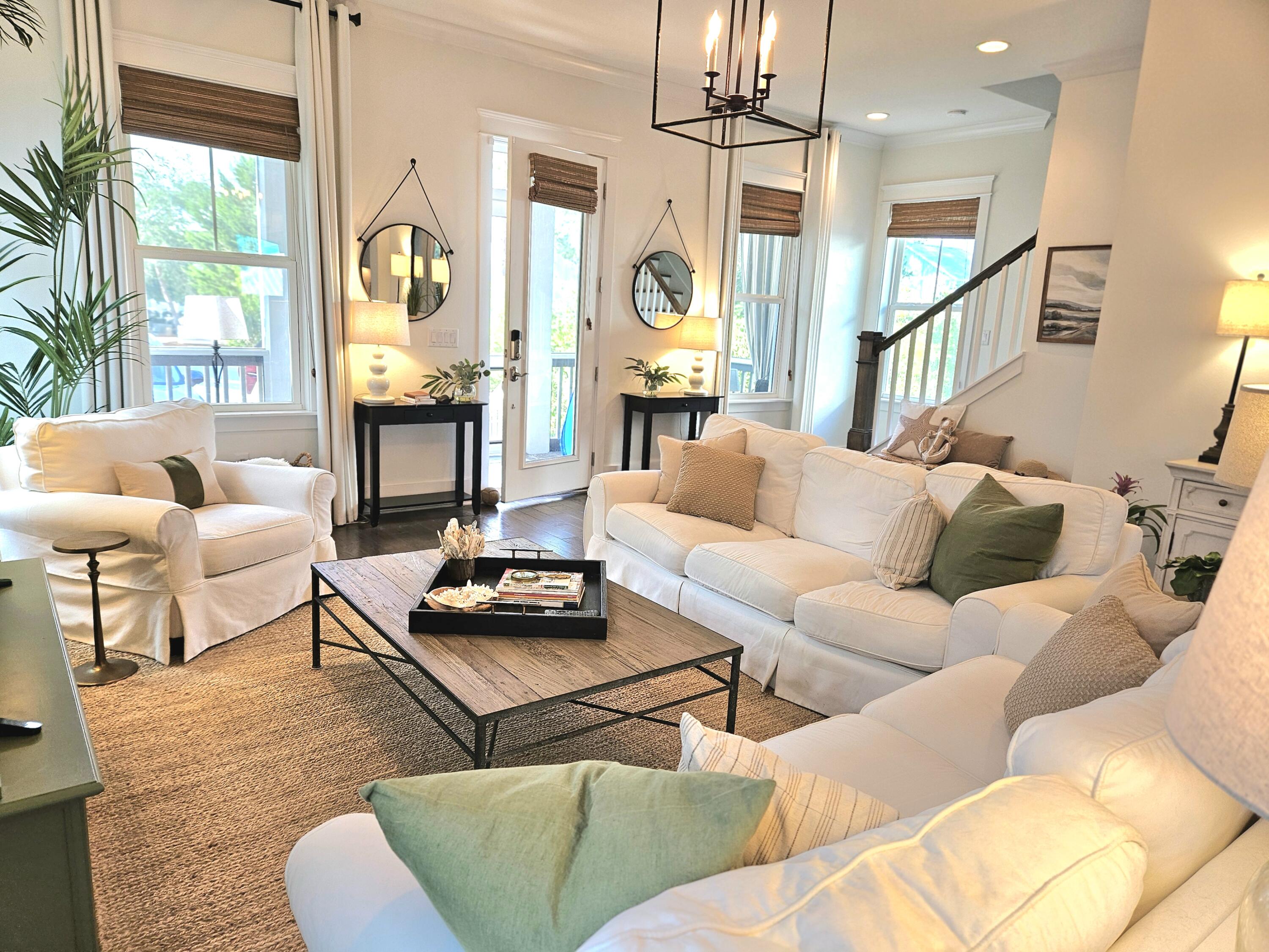 HIGHLAND PARKS - Residential