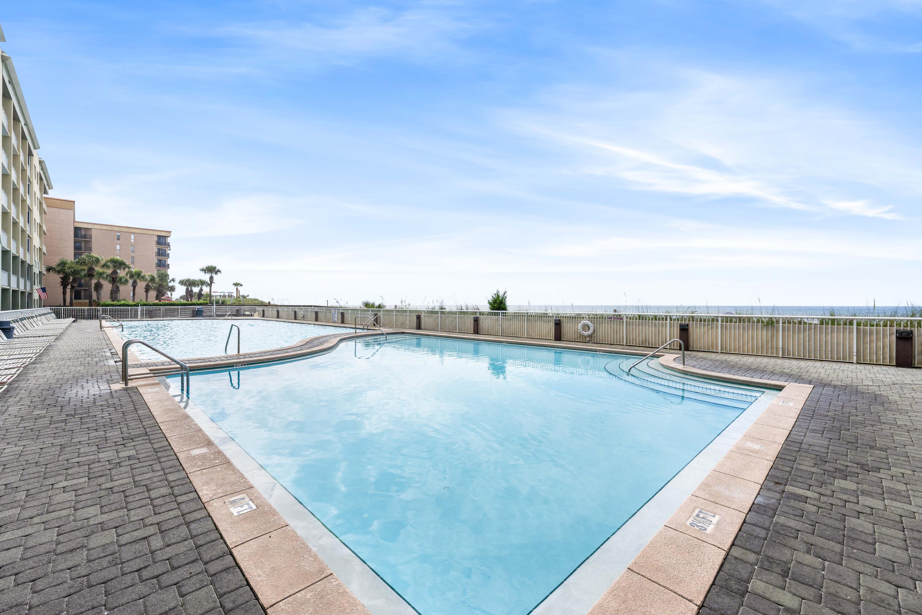 WATERS EDGE - Residential
